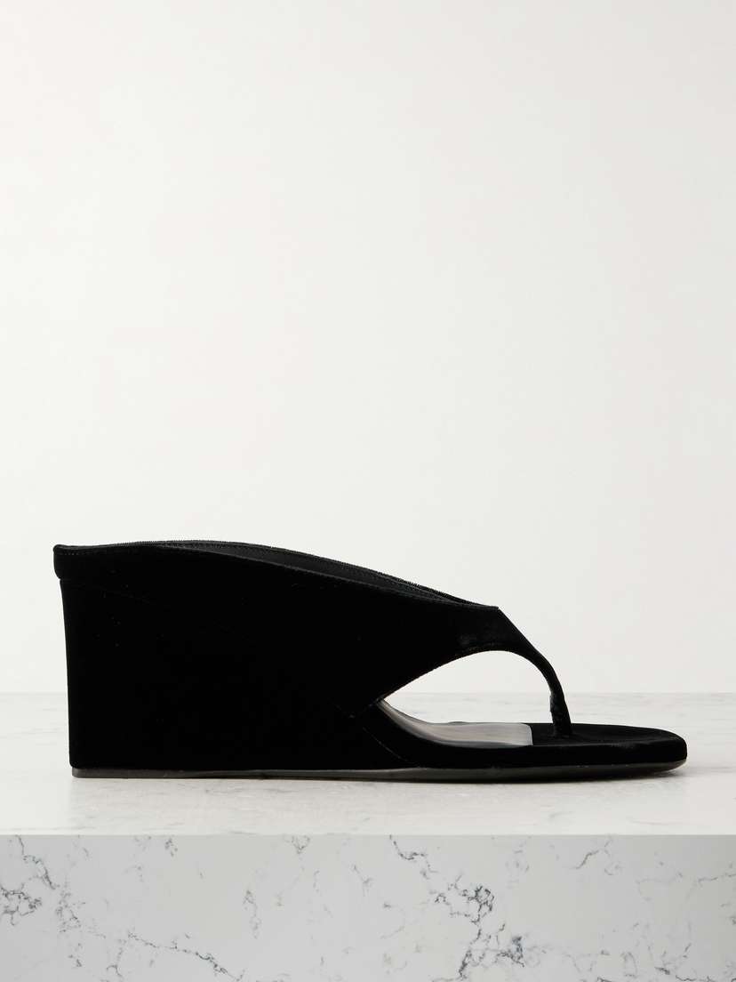 Alaïa — Tong 75 velvet wedge sandals