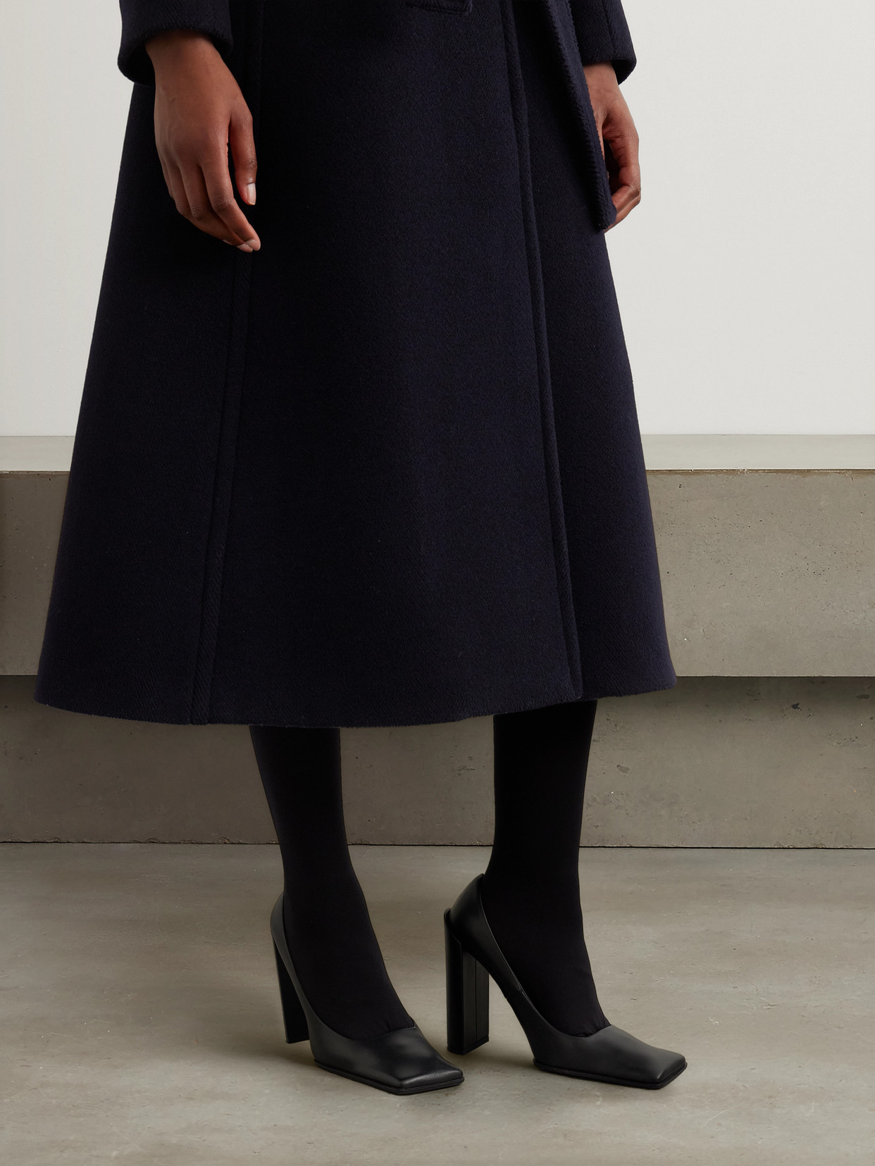 Alaïa Alaia Women Square-toed Pumps In Black