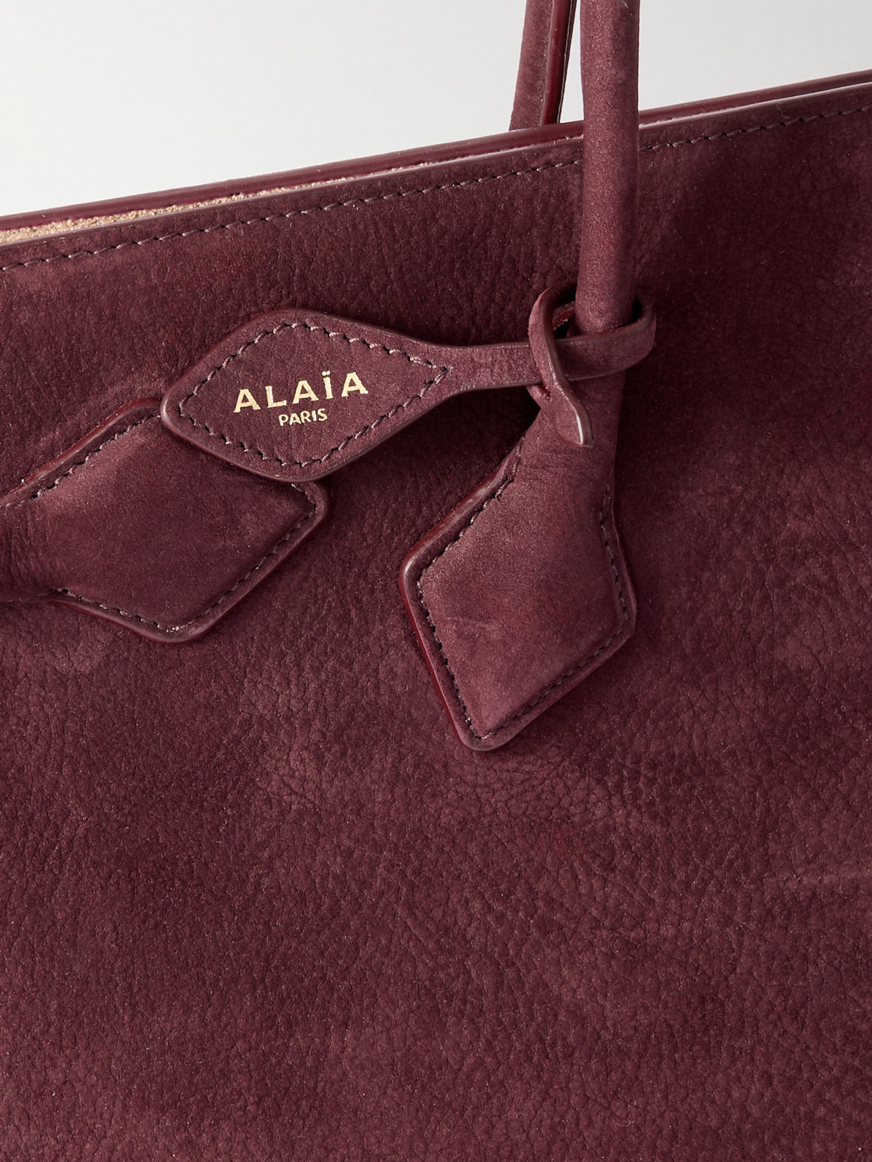 Alaïa East West Nubuck Tote In Burgundy