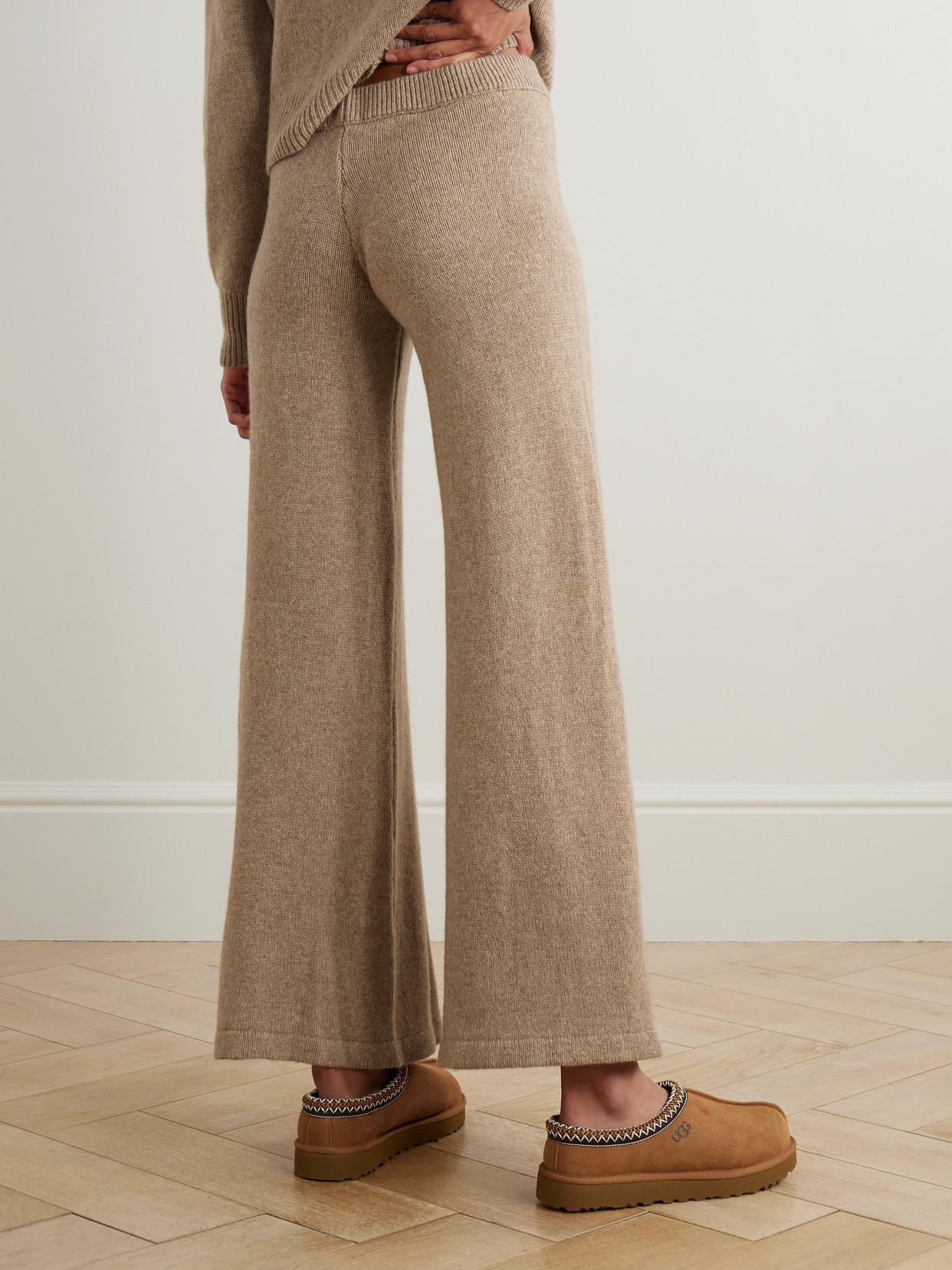 Suzie Kondi Zephyra Cashmere Wide-leg Pants In Brown