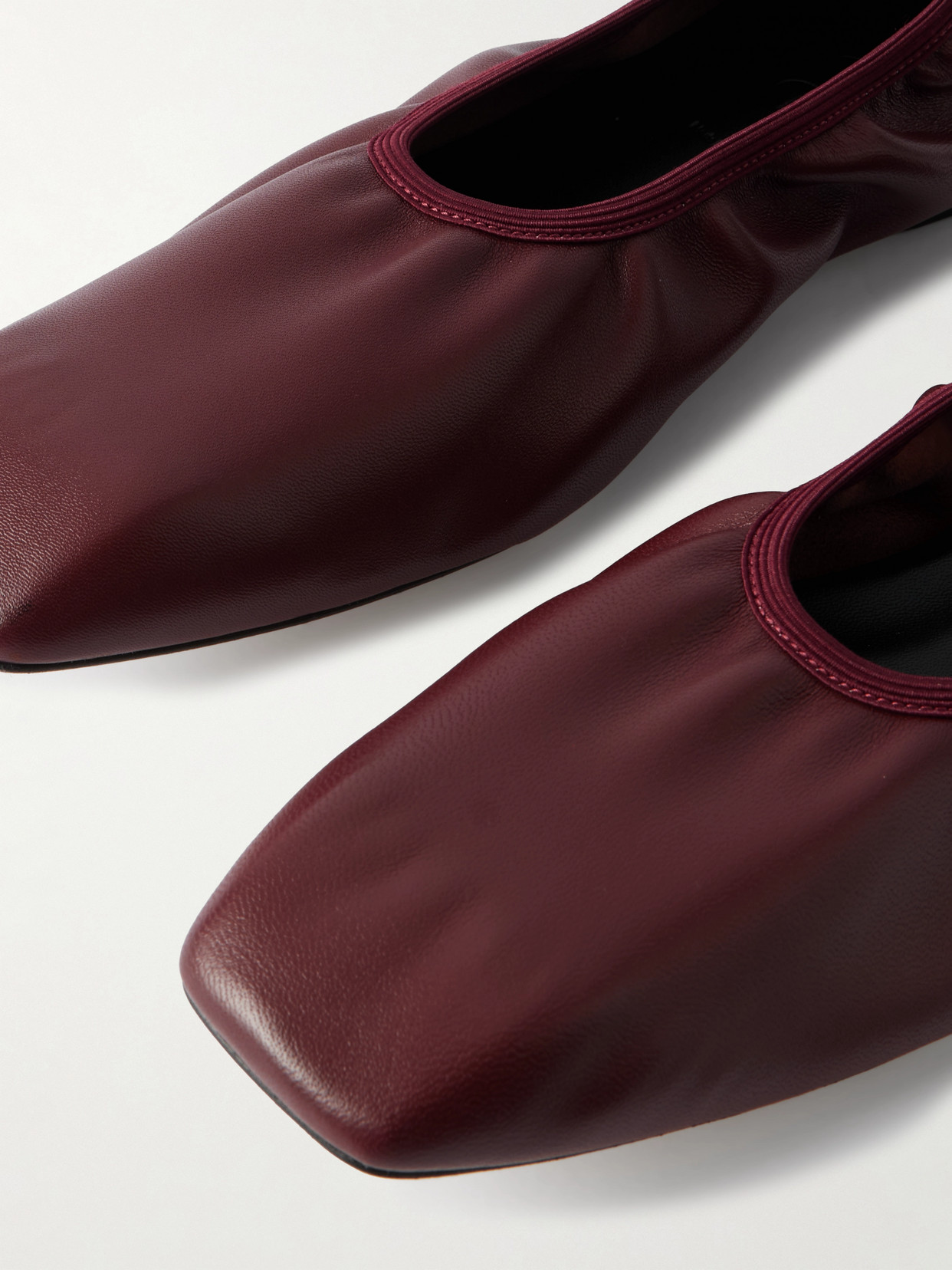 Aeyde Nomi Leather Ballet Flats In Burgundy