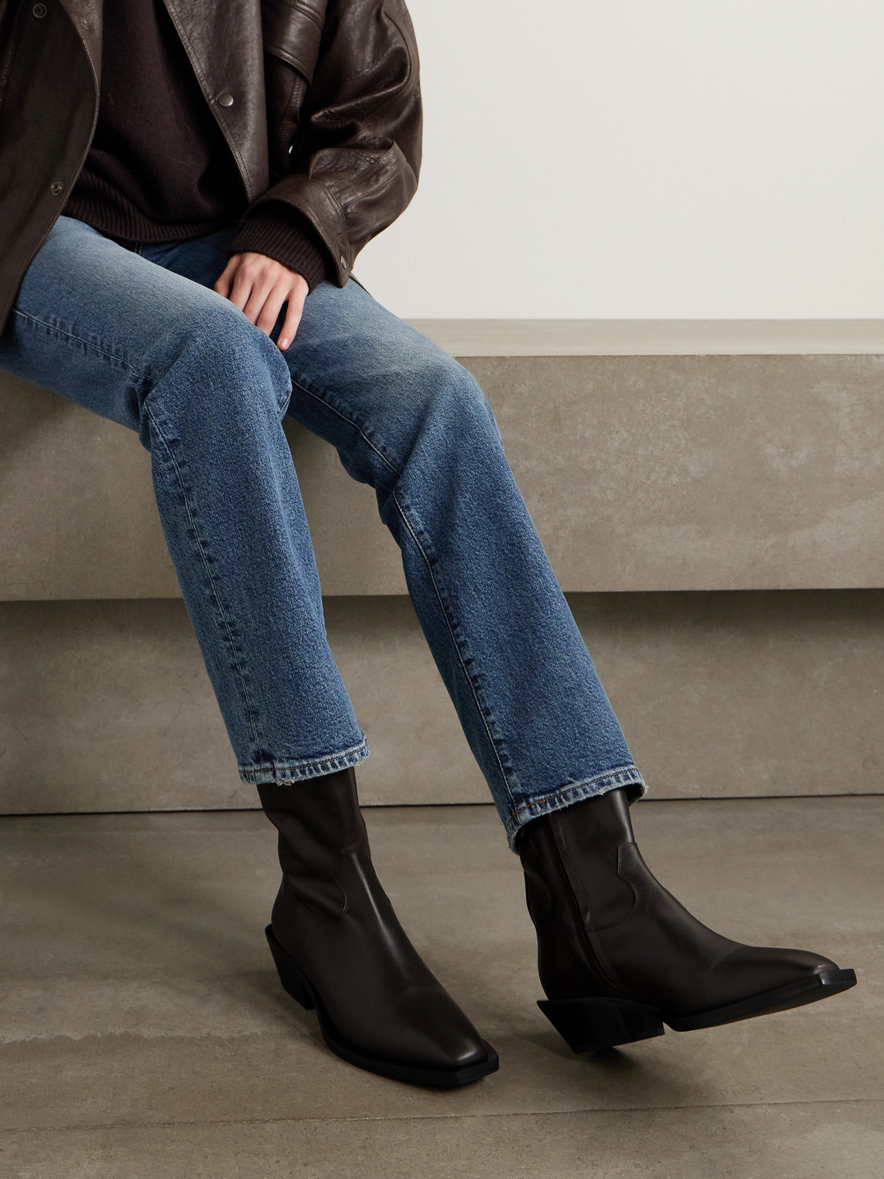 Aeyde Luis Leather Ankle Boots In Brown