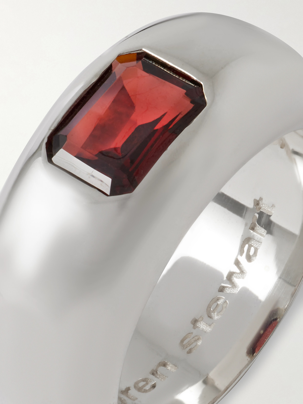 Loren Stewart Gentry Sterling Silver Garnet Ring In Metallic