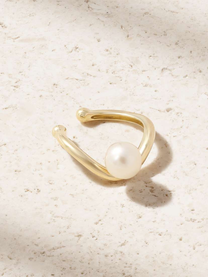 Mizuki 14-karat Gold Pearl Ear Cuff