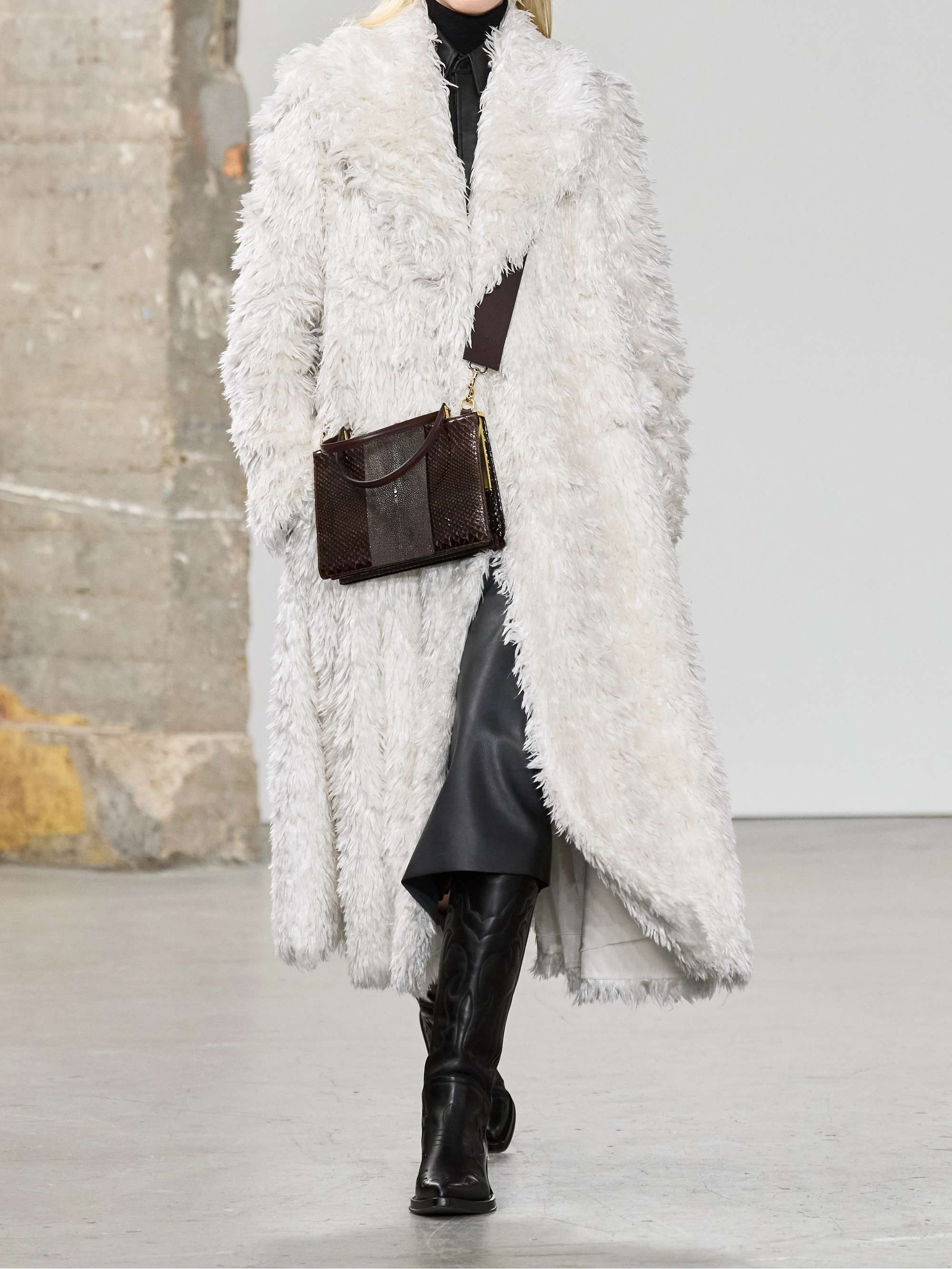 GABRIELA HEARST 