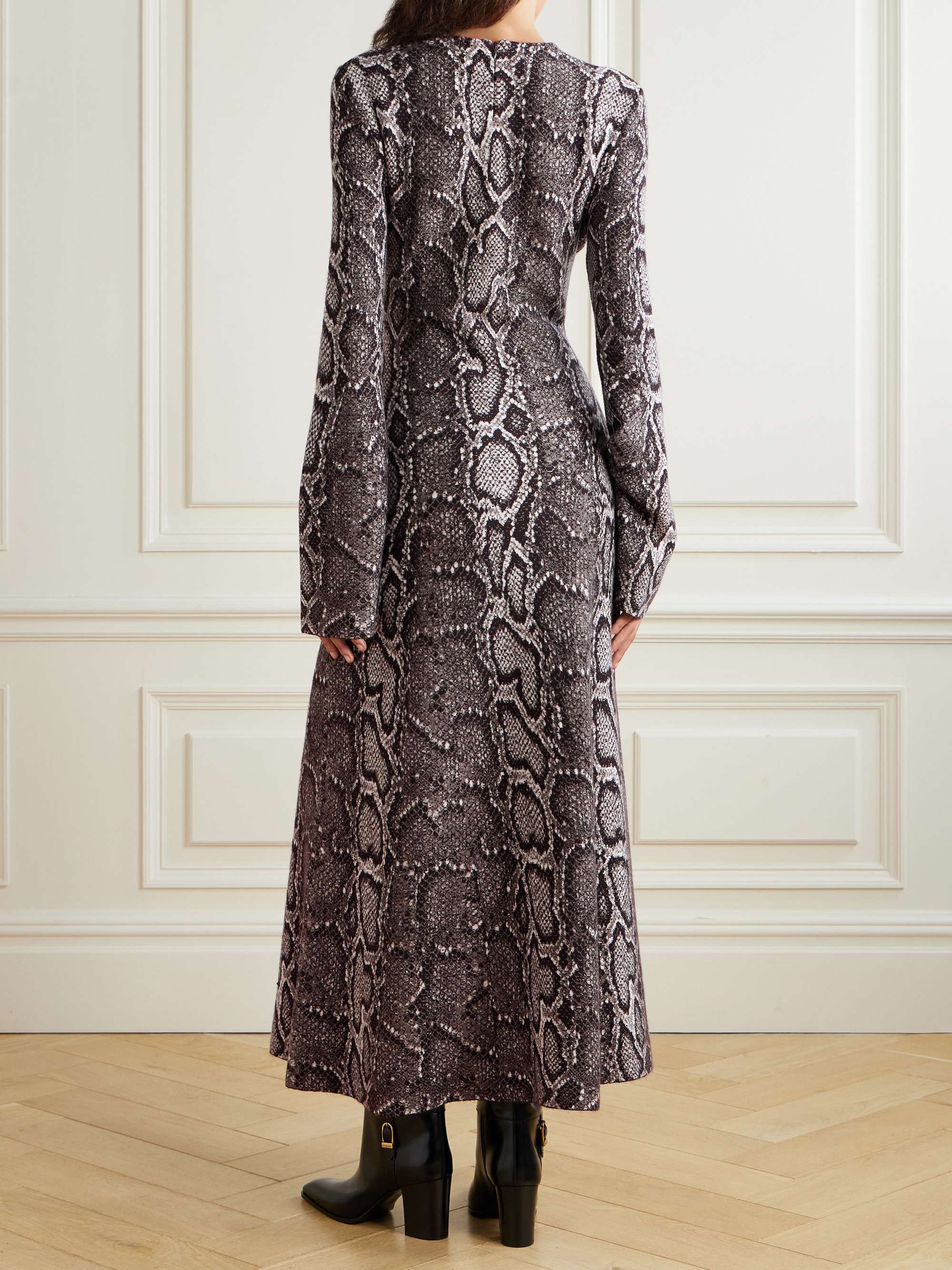 GABRIELA HEARST 