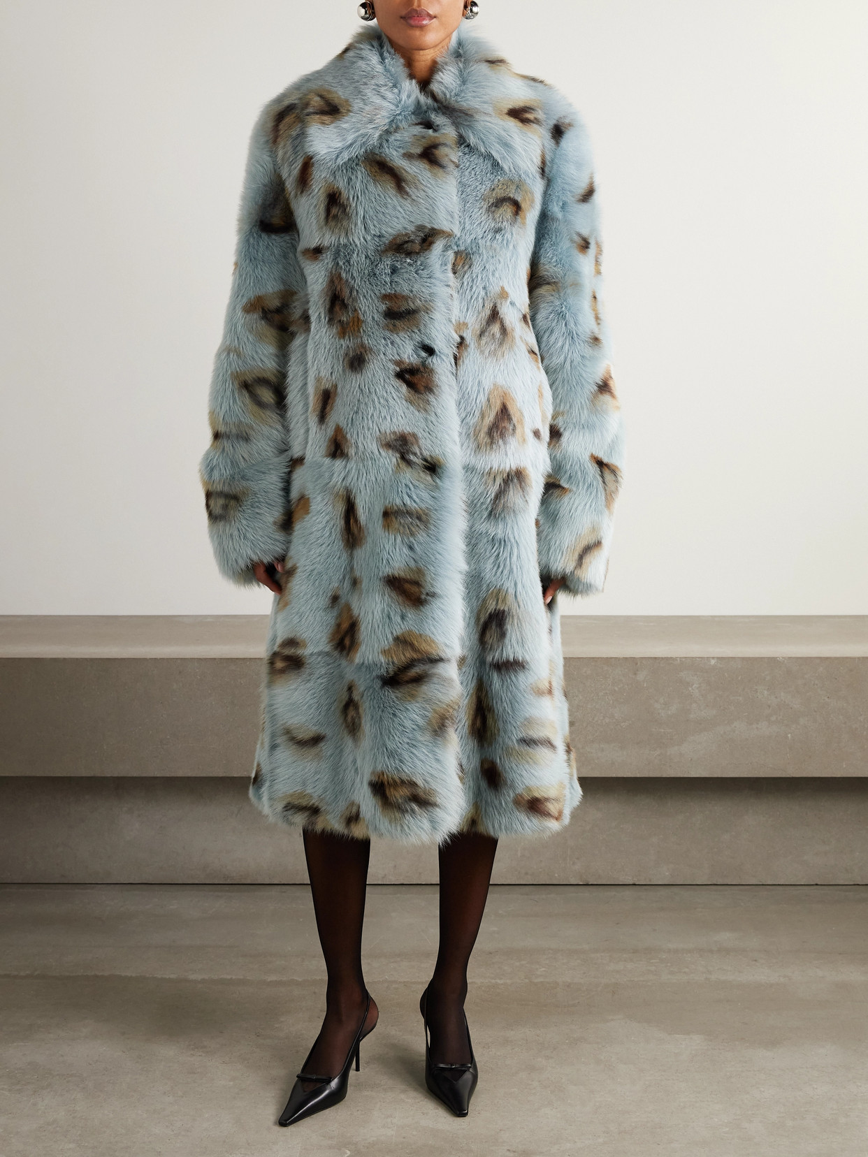 Jil Sander Oversized Leopard-print Shearling Coat In Blue
