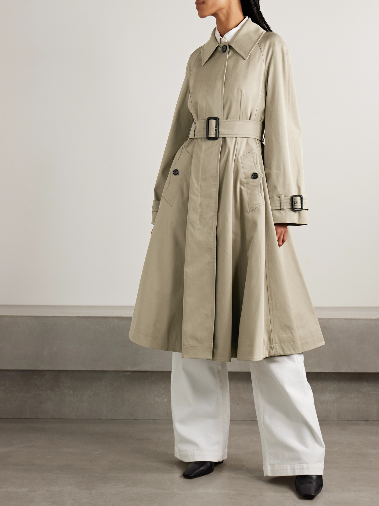 Burberry Long Gabardine Ellingham Fit-and-flare Car Coat In Neutral