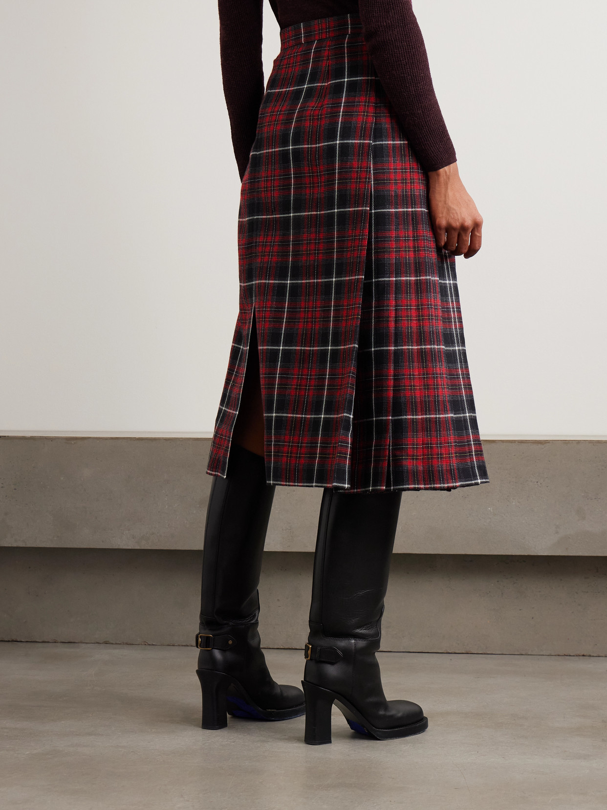Burberry Buckled Pleated Checked Woven Midi Skirt In Red