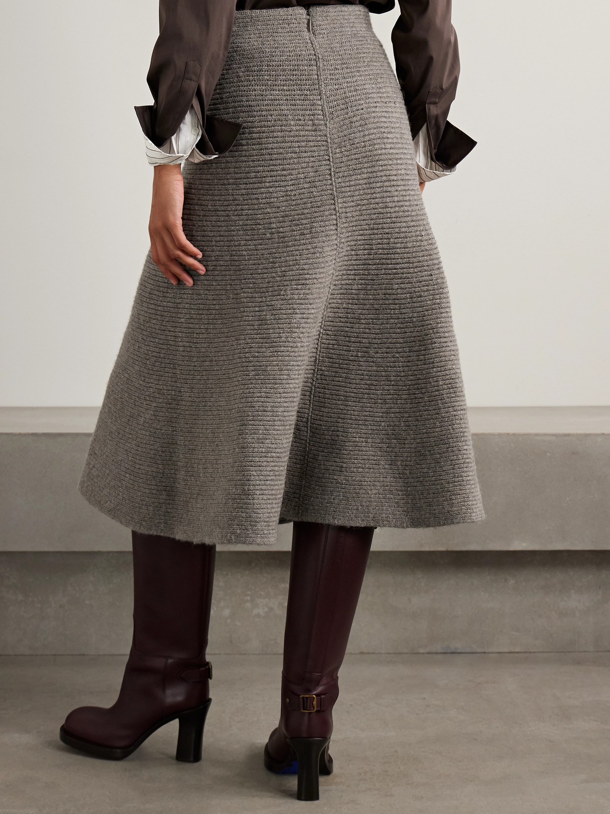 Burberry Ribbed Wool-blend Midi Skirt In Gray