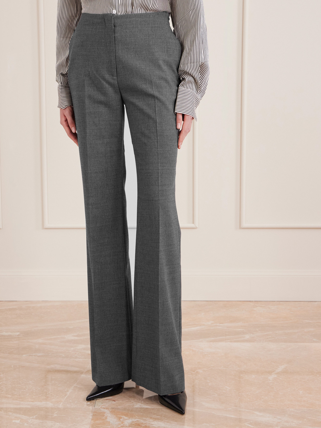Tove Lora Woven Flared Trousers In Gray