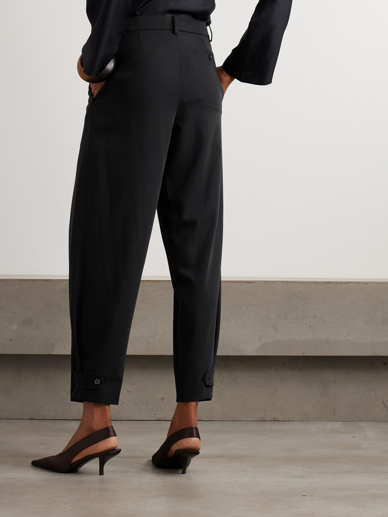 Ralph Lauren Jeanne Pleated Wool Tapered Pants In Black