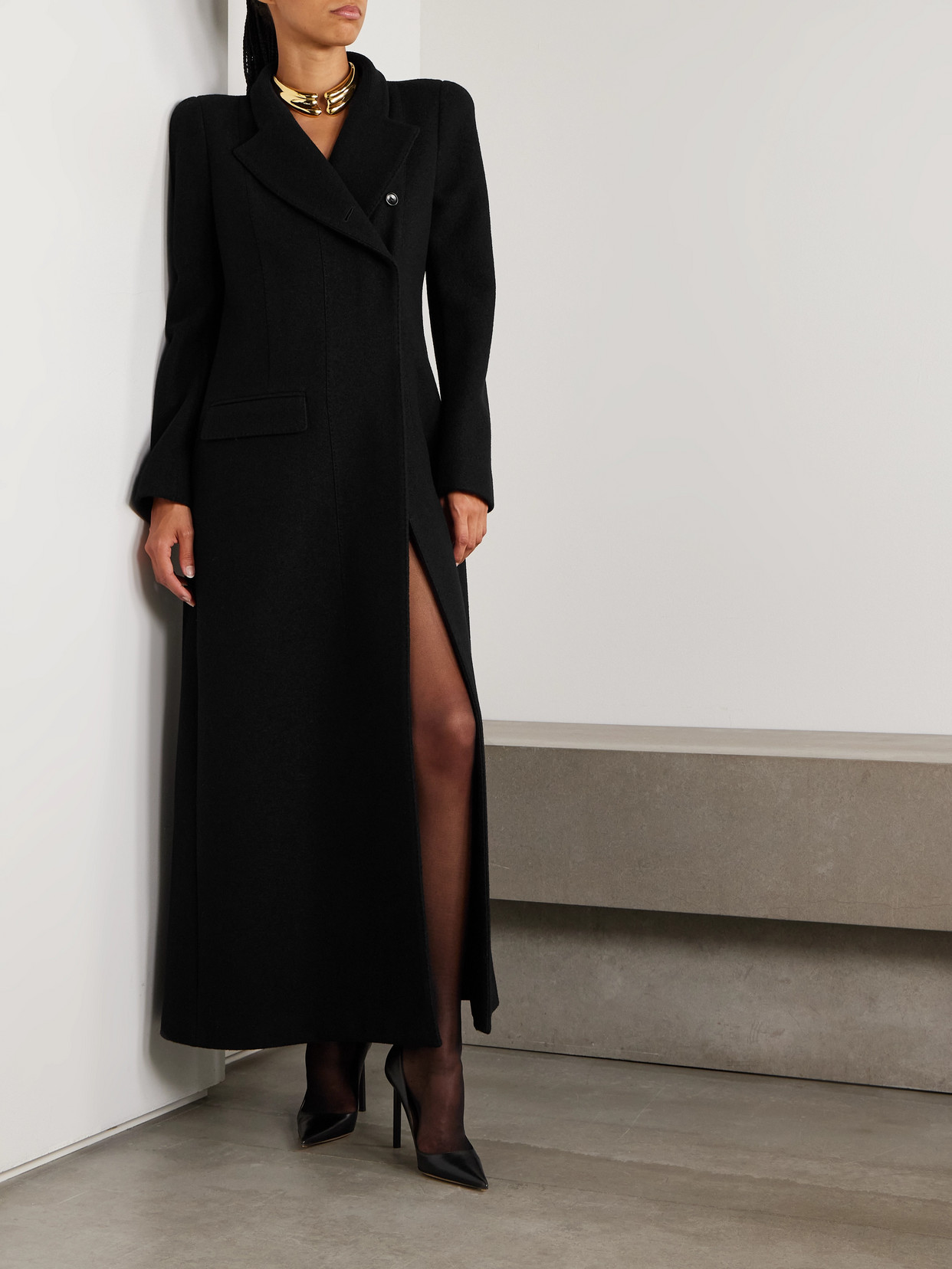 Tom Ford Concealed-fastening Virgin-wool Coat In Blue