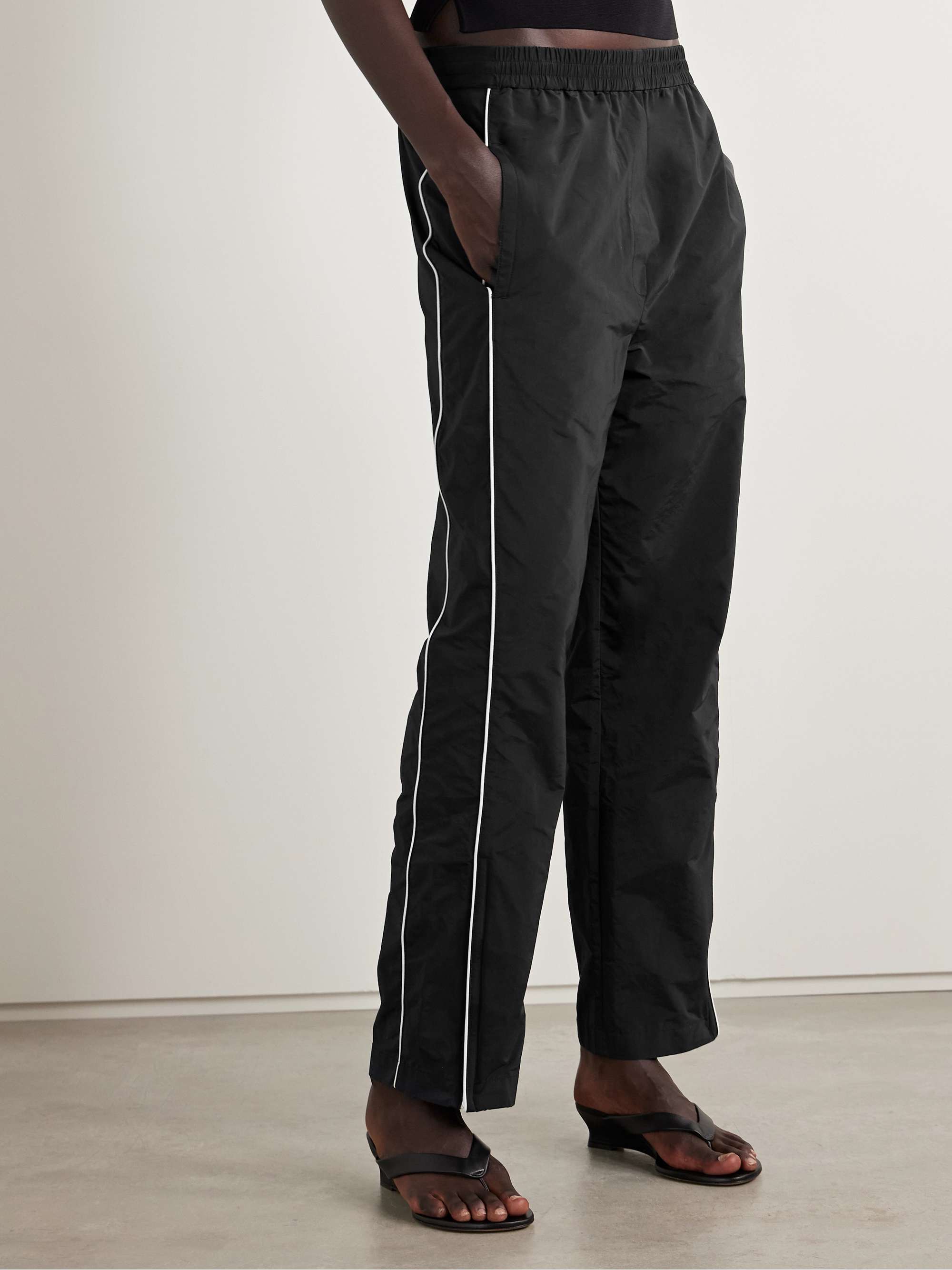 TIBI 