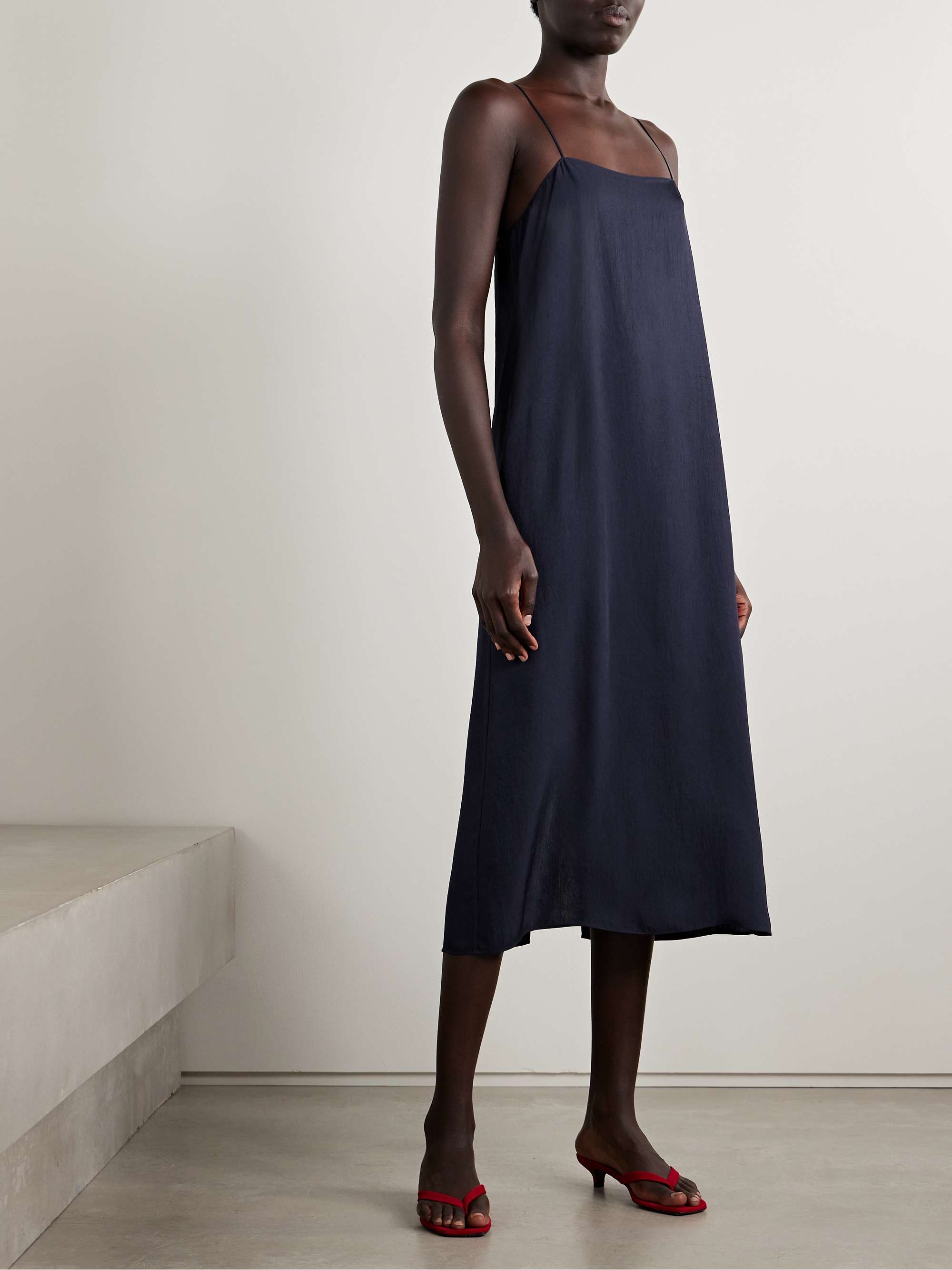 TIBI 