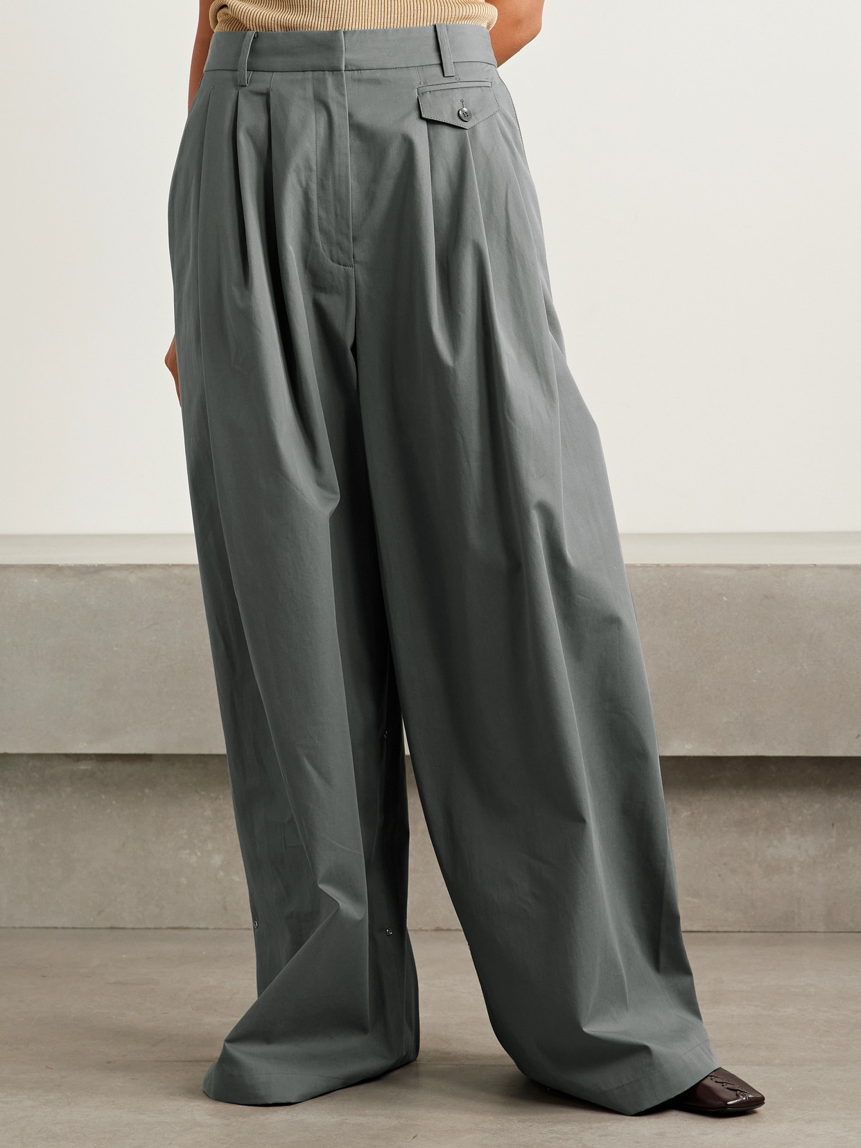 Tibi Pleated Cotton-twill Wide-leg Pants In Gray