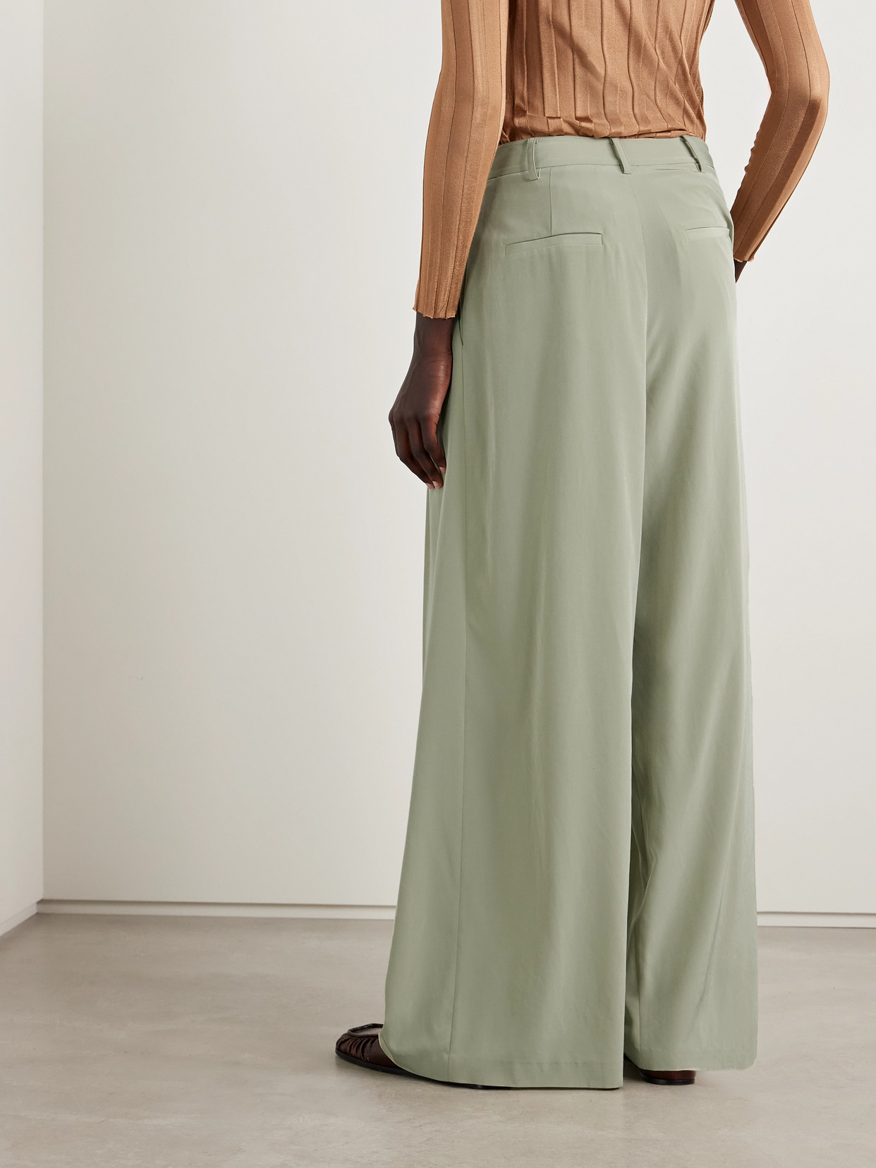 Tibi Pleated Crepe De Chine Wide-leg Pants In Green