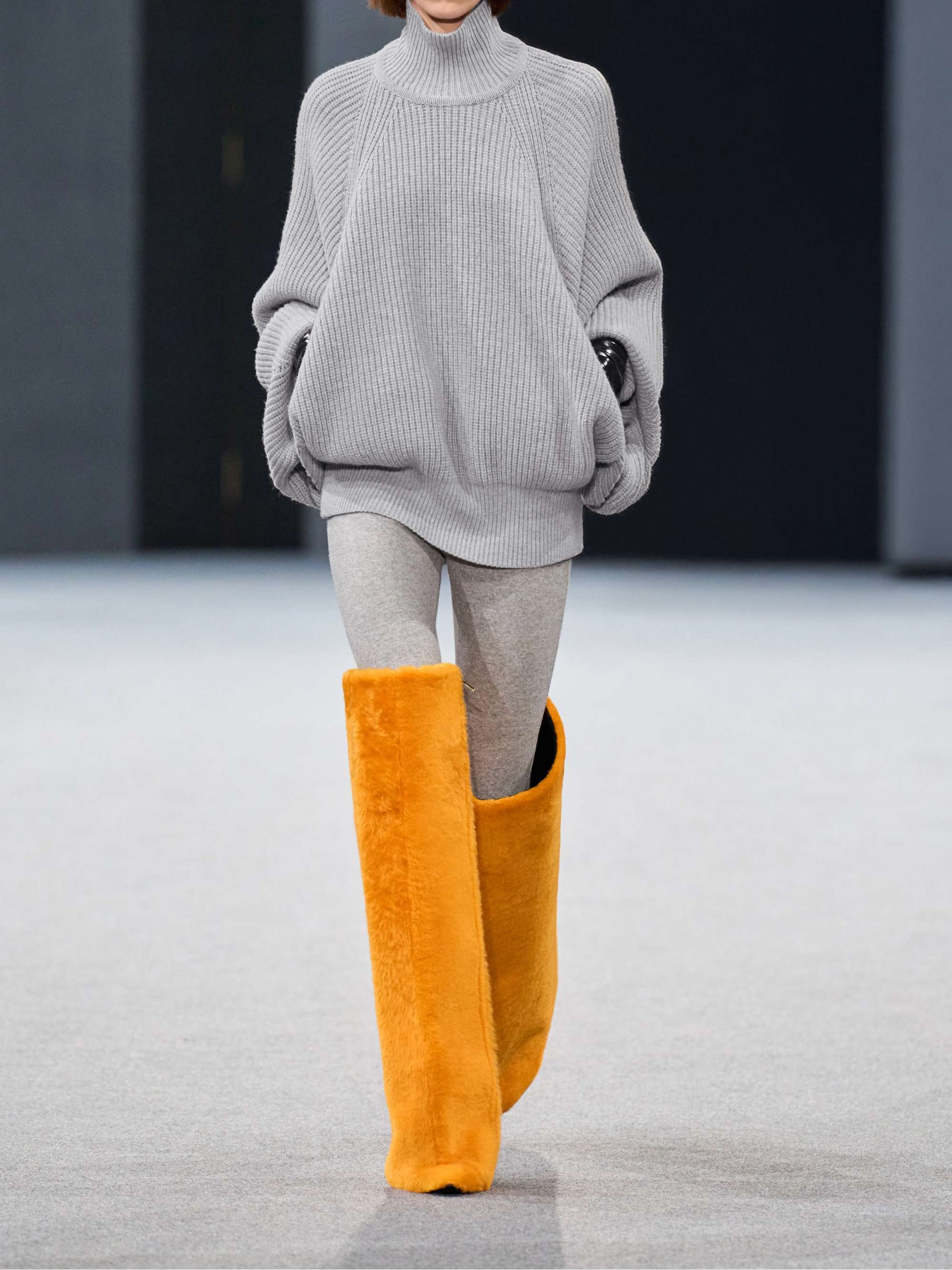 BALMAIN 