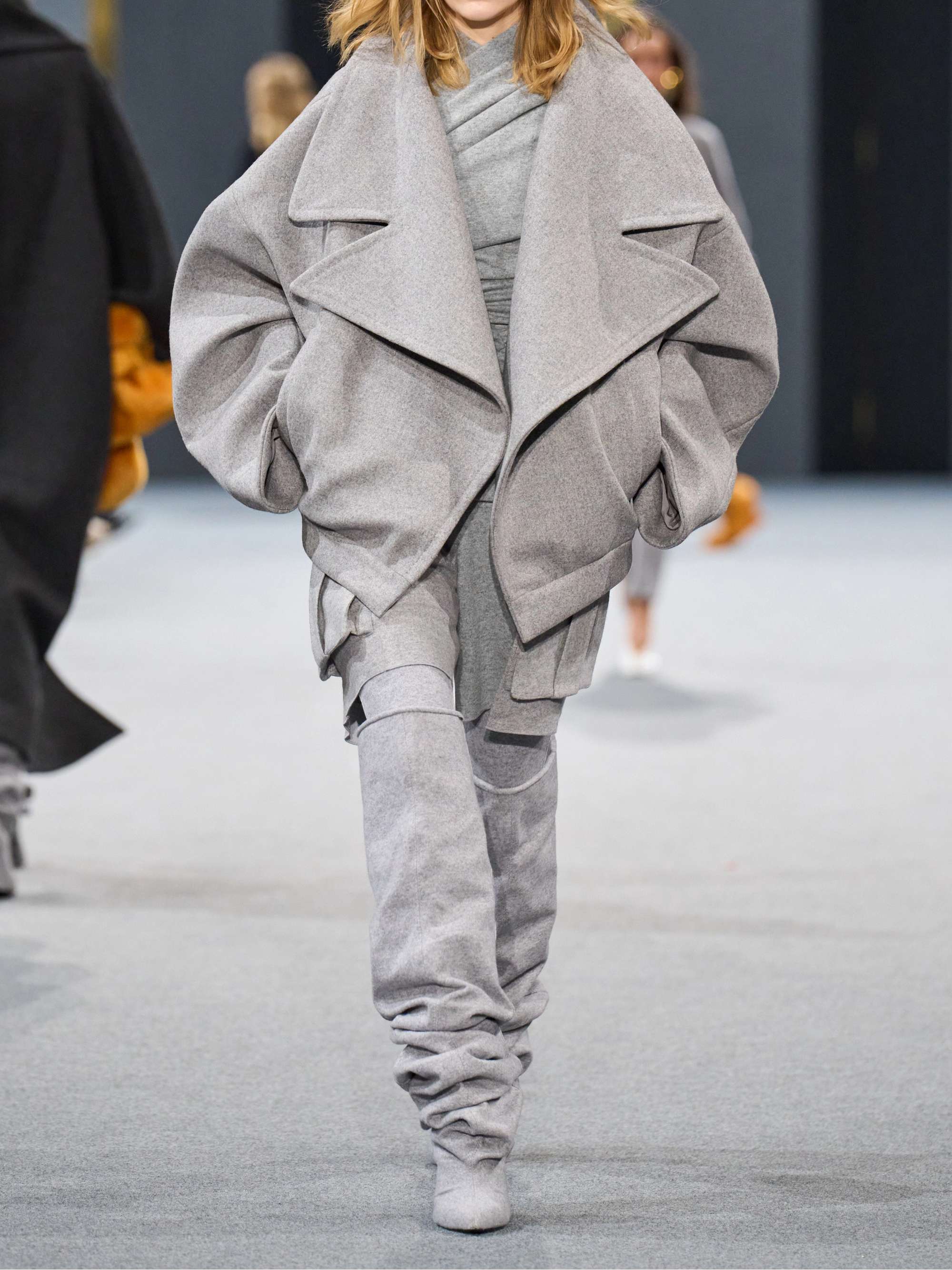 BALMAIN 
