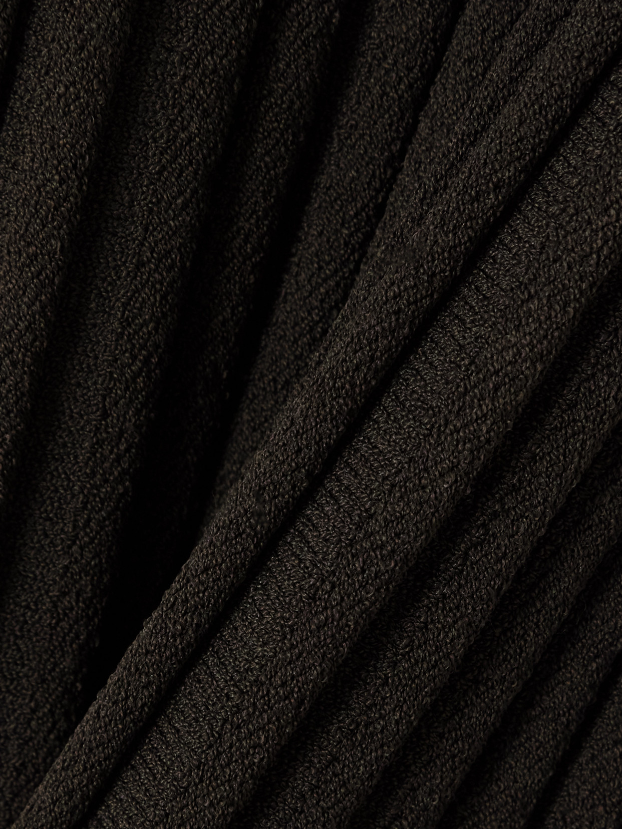 Alaïa Ribbed-knit Halter Top With Wavy Finish In Black