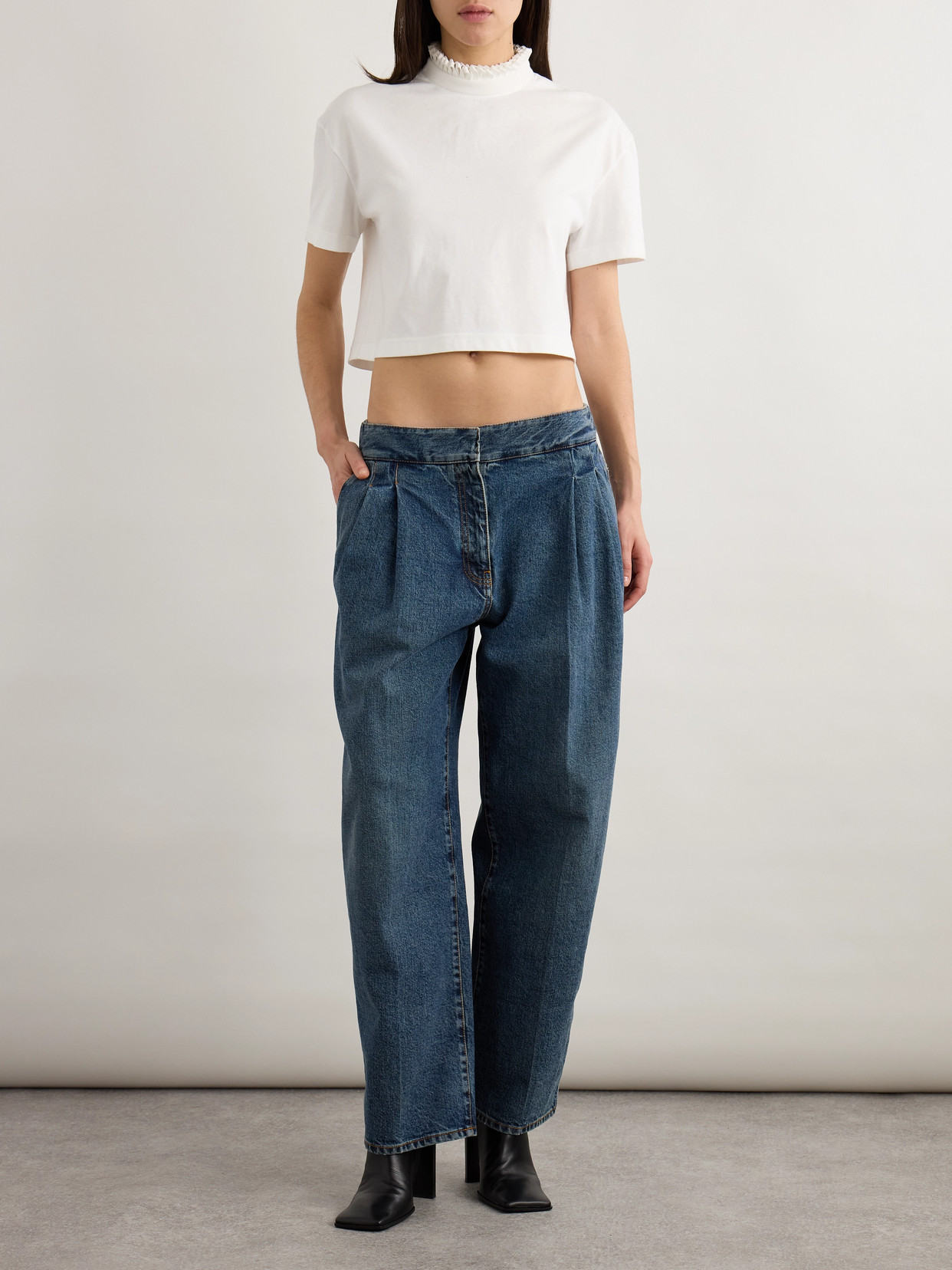 Alaïa Cropped Ruffled Cotton-jersey Turtleneck T-shirt In White