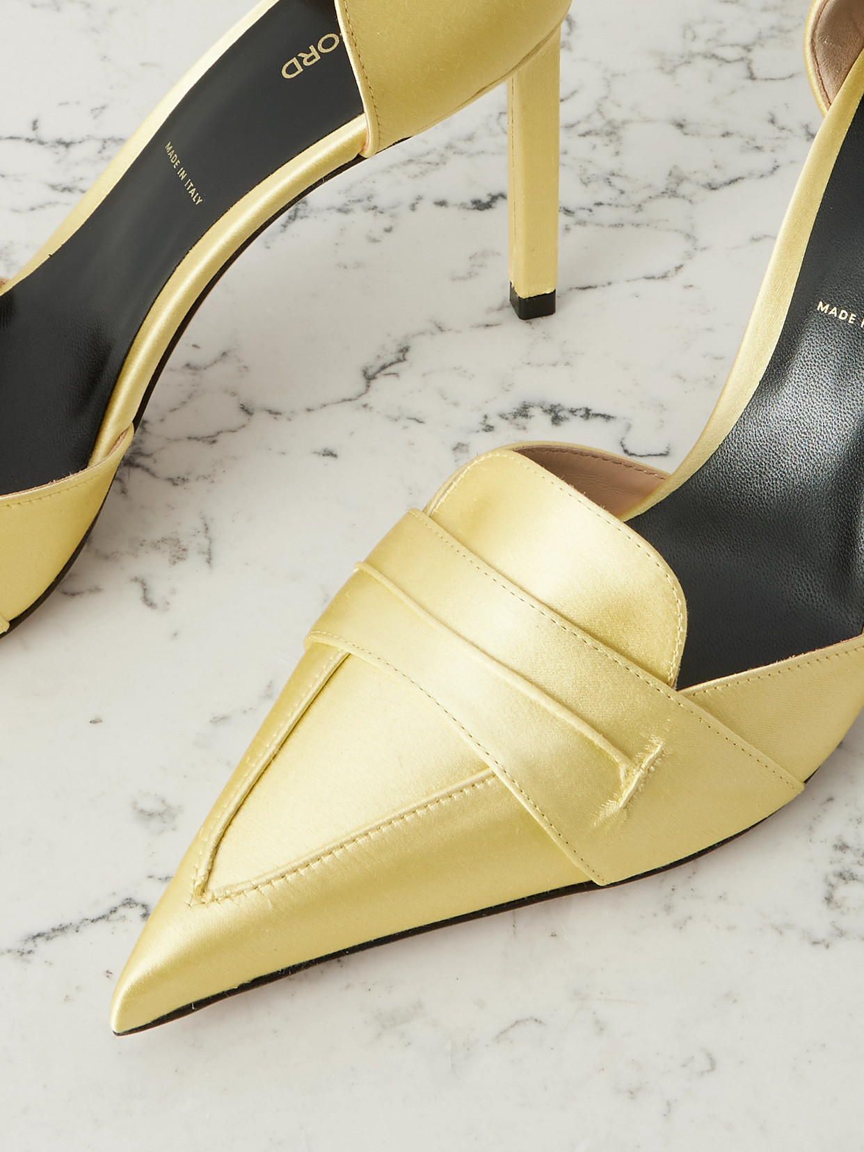 Eva D'Orsay Pumps