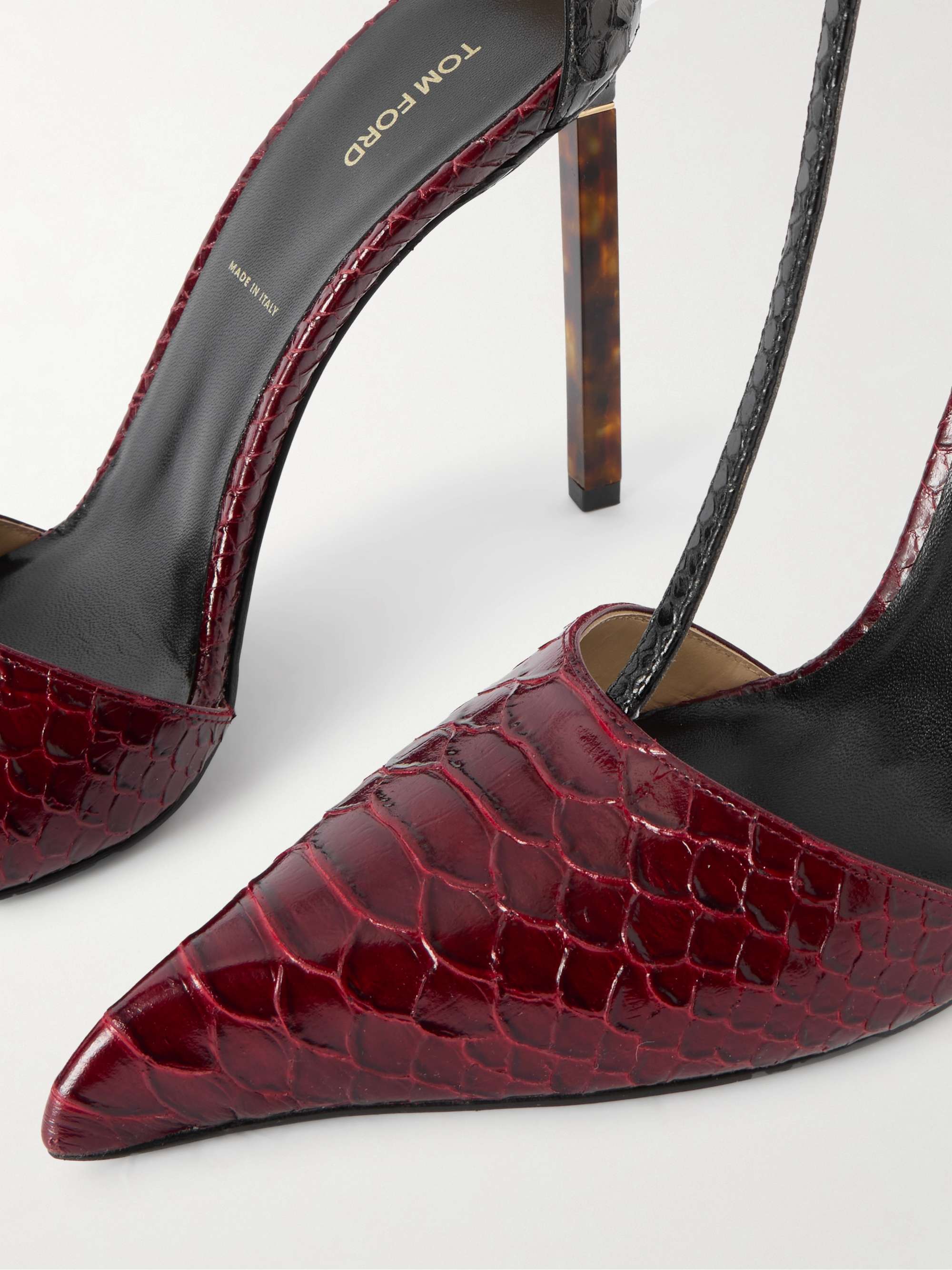 TOM FORD 