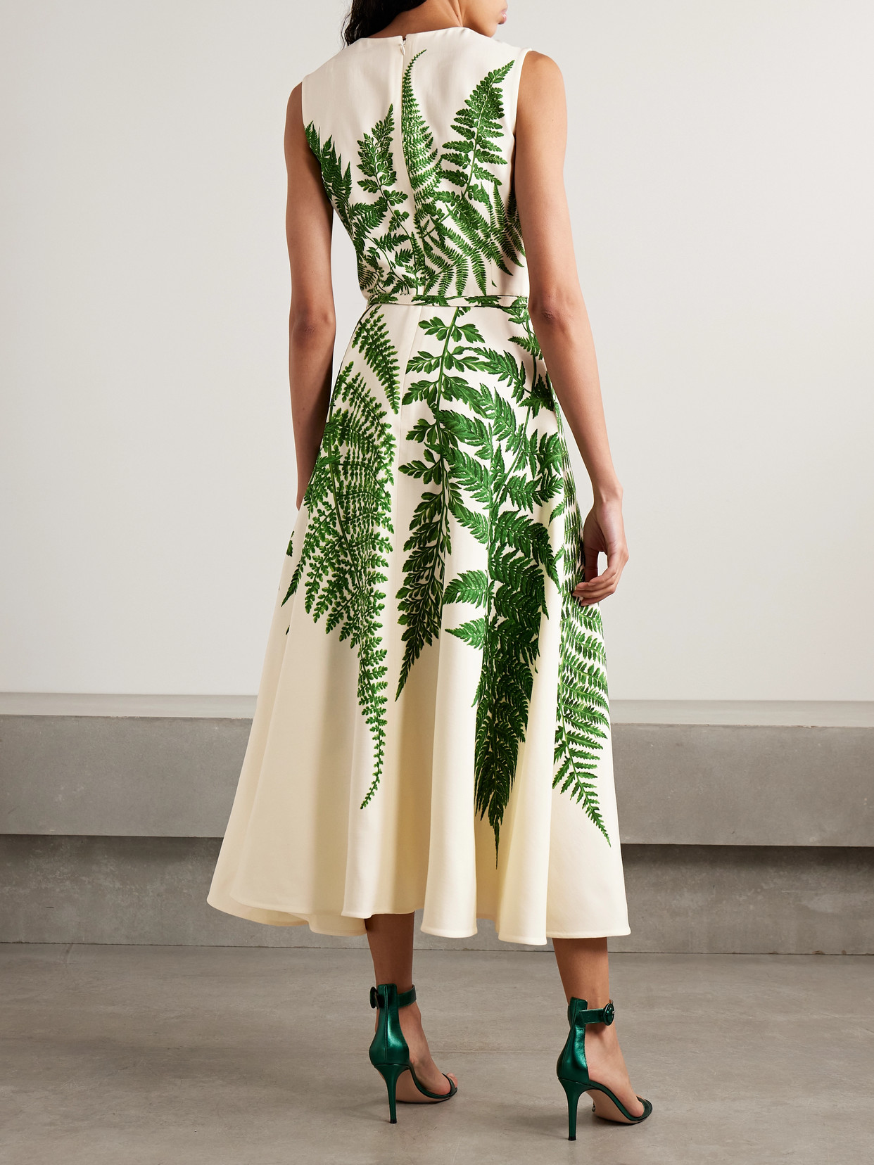 Oscar De La Renta Belted Printed Wool-blend Crepe Midi Dress In Green