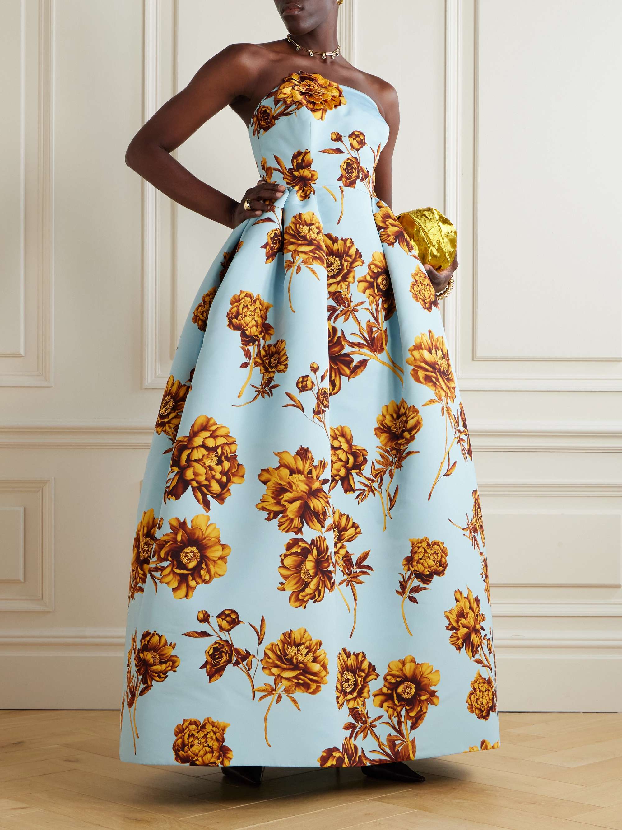 OSCAR DE LA RENTA 