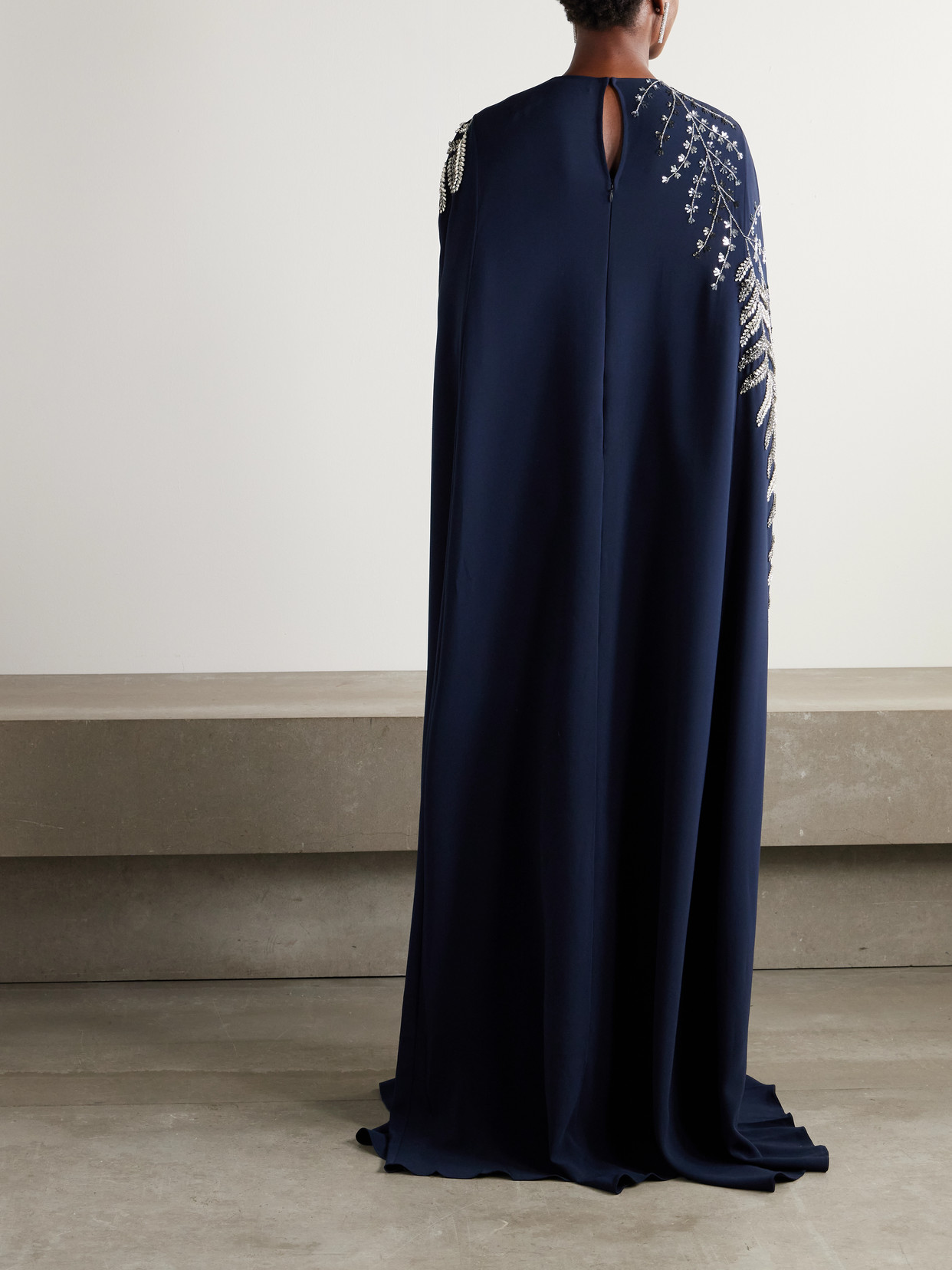 Oscar De La Renta Embellished Stretch-silk Georgette Gown In Blue