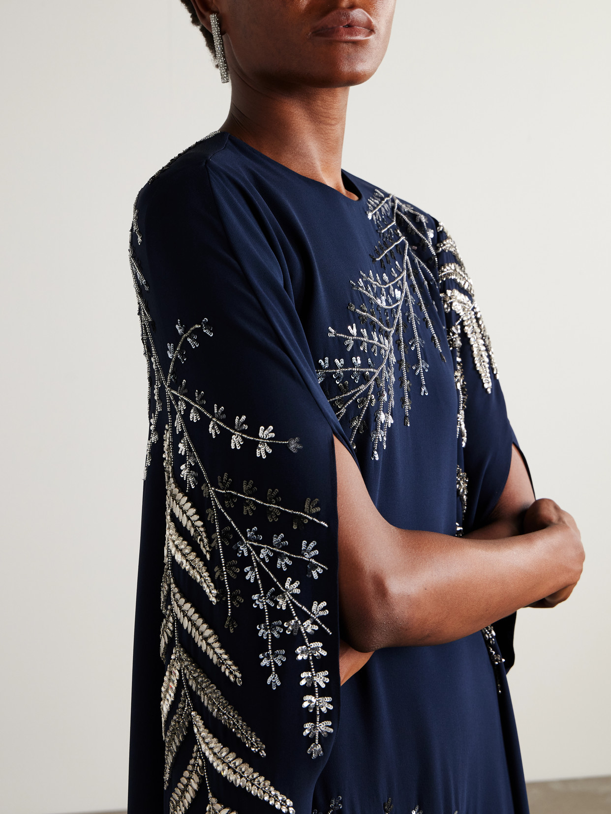 Oscar De La Renta Embellished Stretch-silk Georgette Gown In Blue