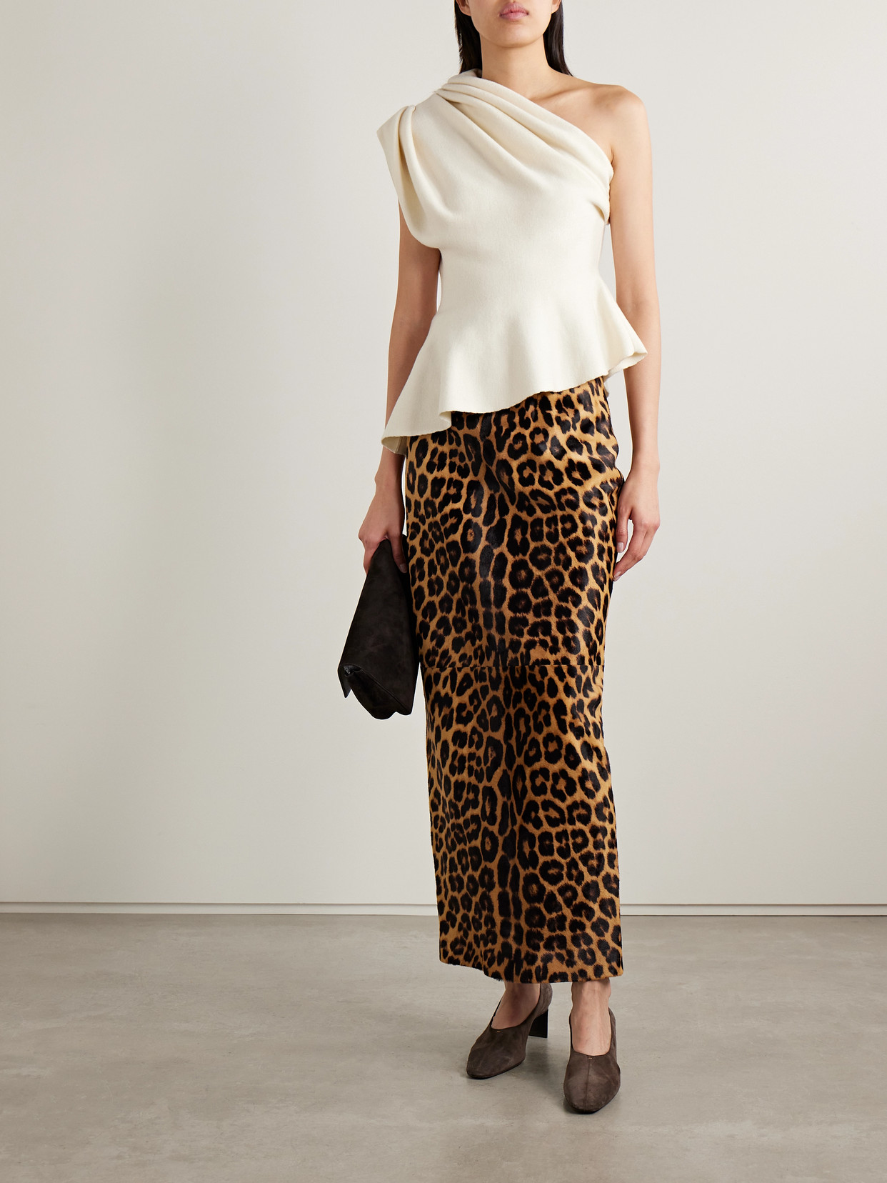 Khaite Aimee Asymmetric One-shoulder Wool-blend Peplum Top In White