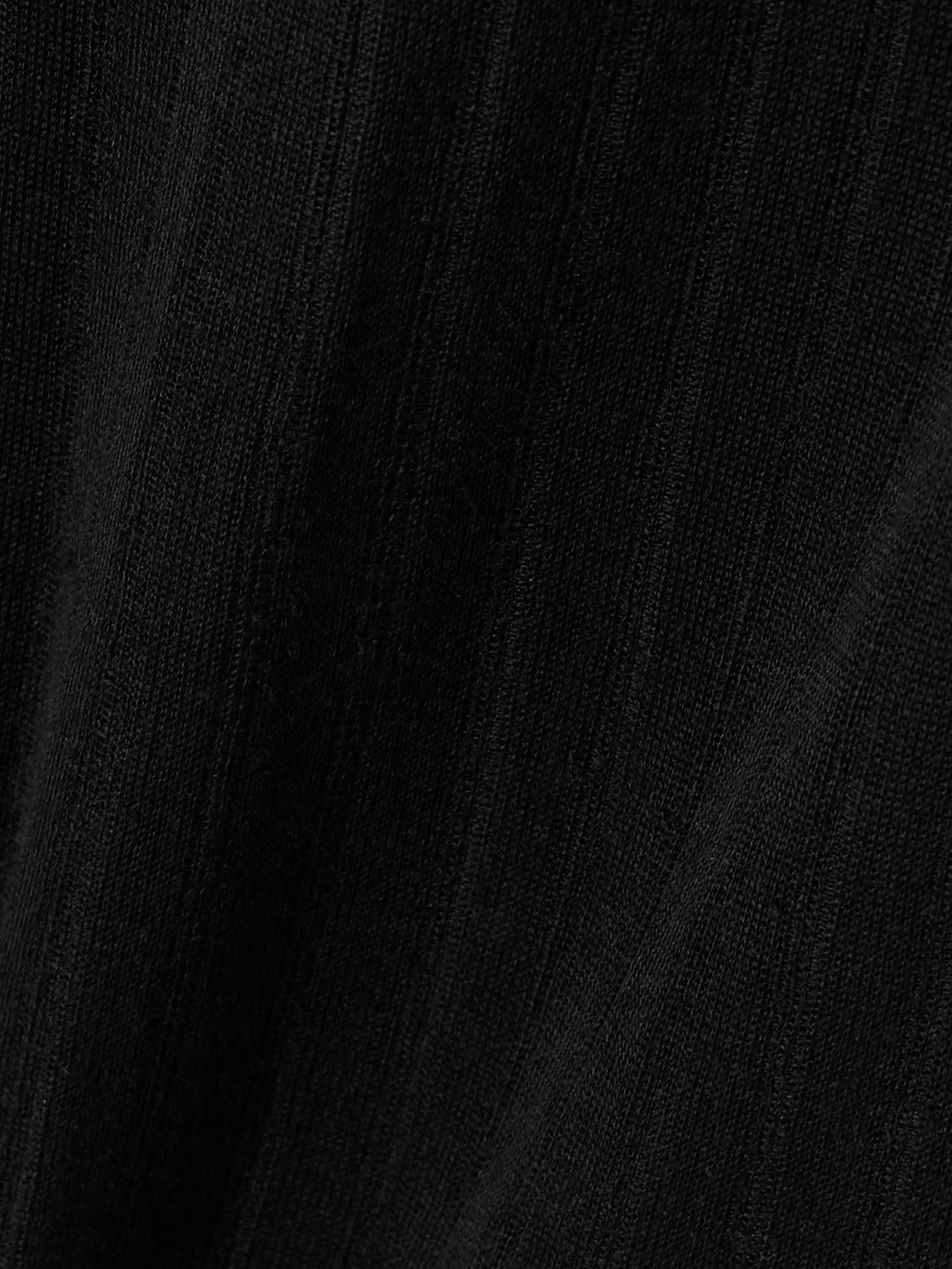 Khaite Elm Ribbed Silk And Wool-blend Top In Black