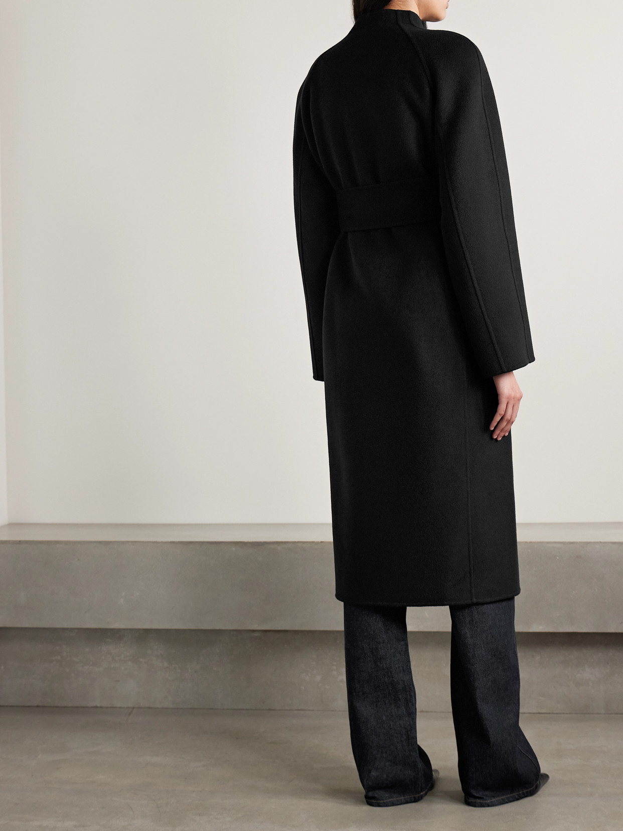 Khaite Deena Belted Wool Coat In Black