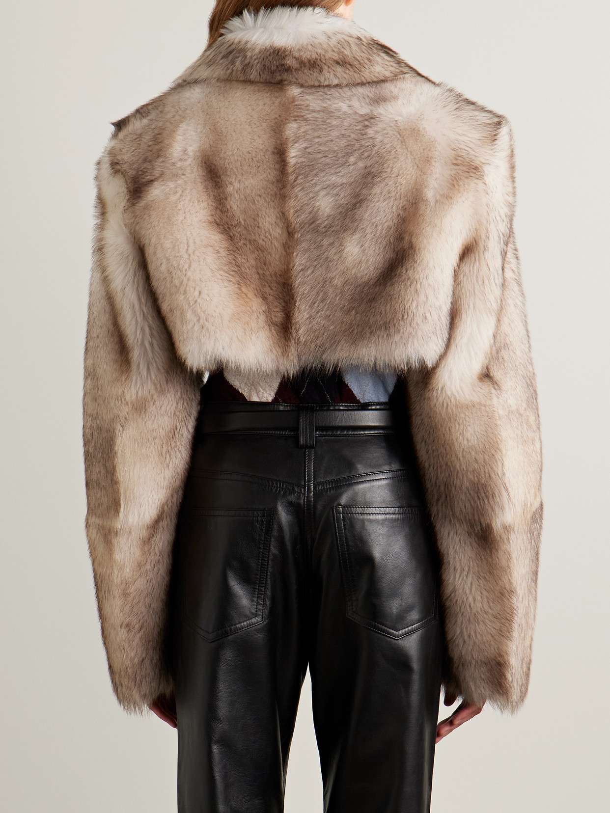 Khaite Stallone Cropped Shearling Jacket In Brown
