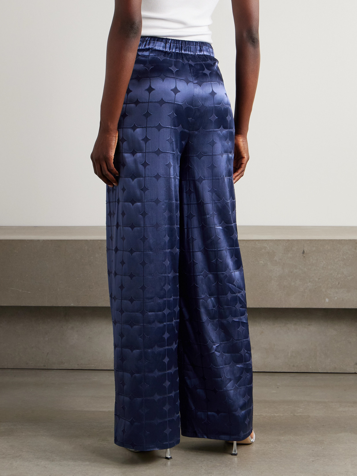 Dima Ayad Geometric Devoré-satin Straight-leg Pants In Blue