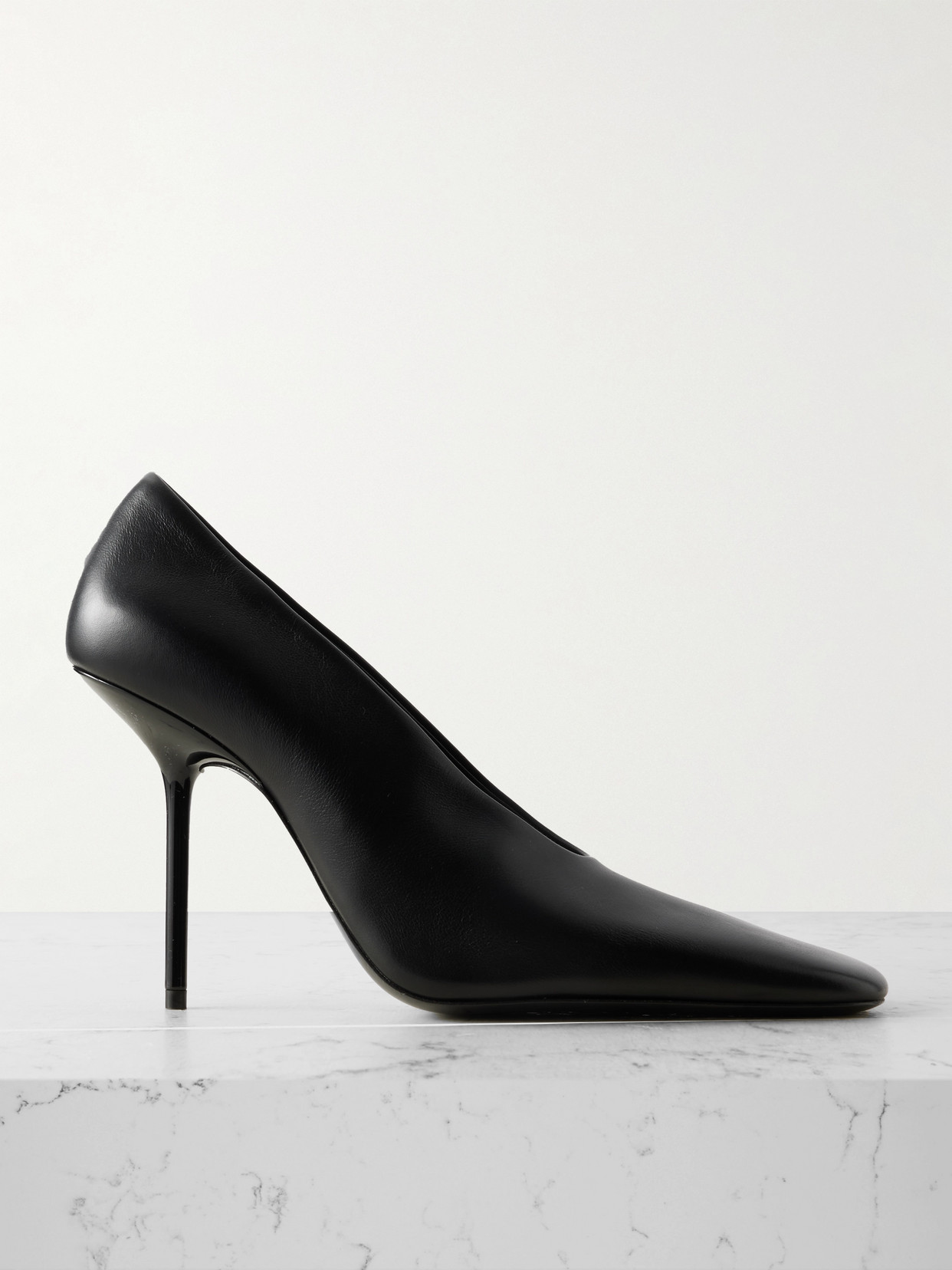 Victoria Beckham Olivia Leather Pumps In Black