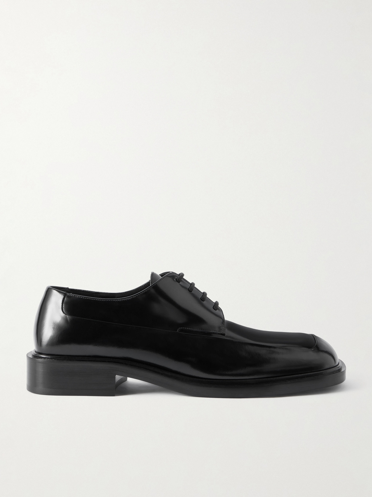 Victoria Beckham Leather Brogues In Black