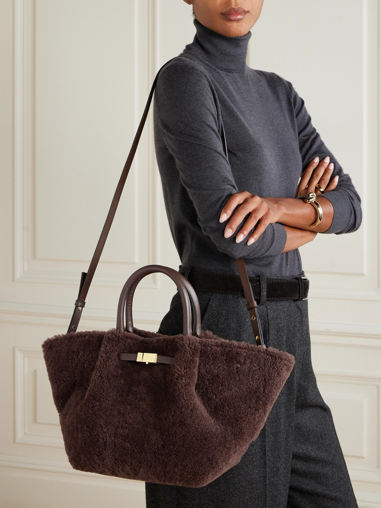 Demellier New York Midi Leather-trimmed Shearling Tote In Brown