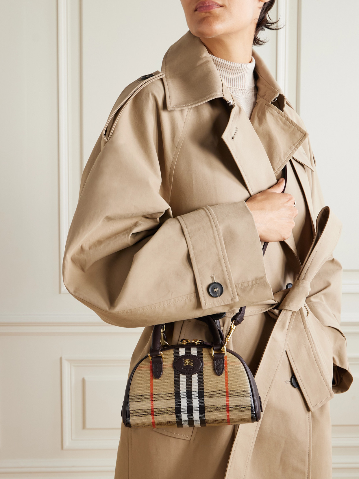 Burberry Mini Highlands Bowling Handbag And Handles In Neutral