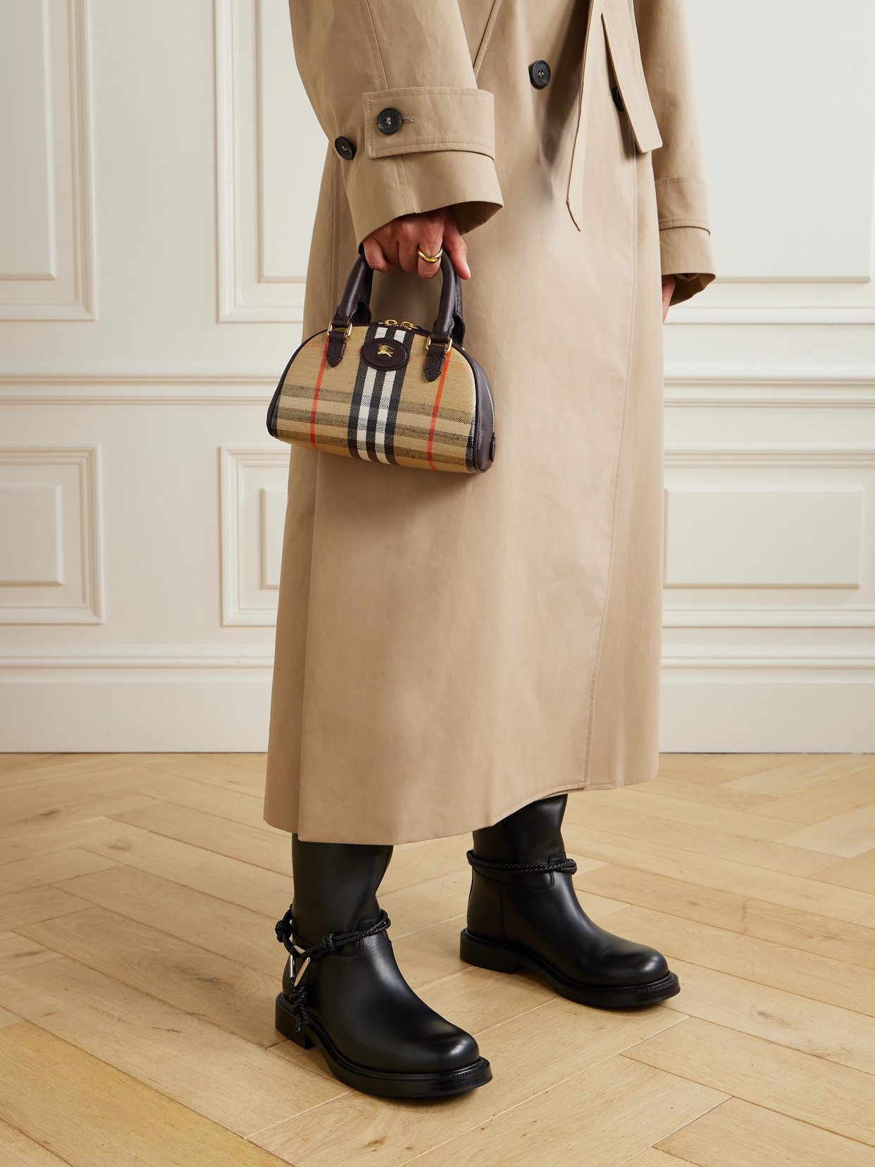 Burberry Mini Highlands Bowling Handbag And Handles In Neutral