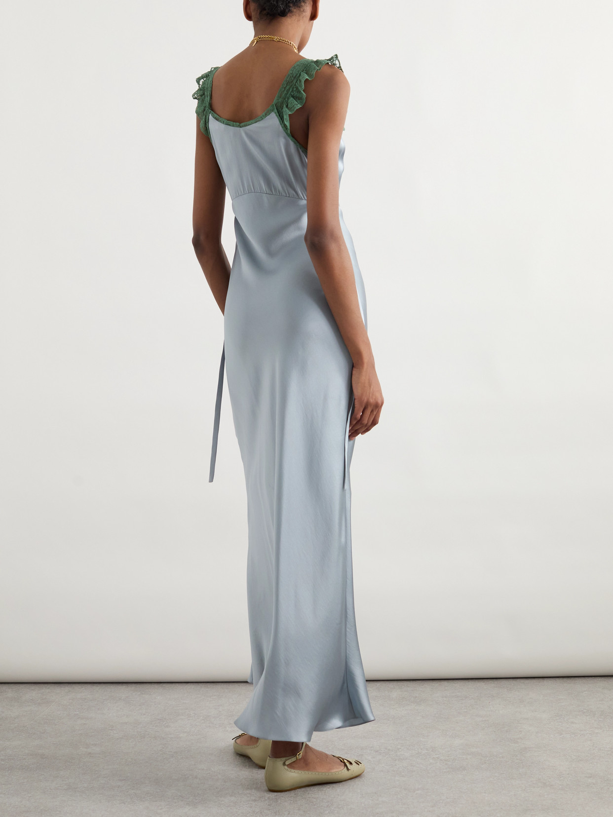 Chloé Lace-trimmed Silk-satin Gown In Blue