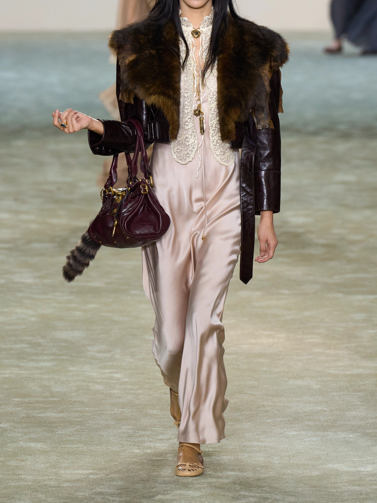 Chloé Shiny Leather Crop Moto Jacket With Removable Lamb Shearling Collar In Brown