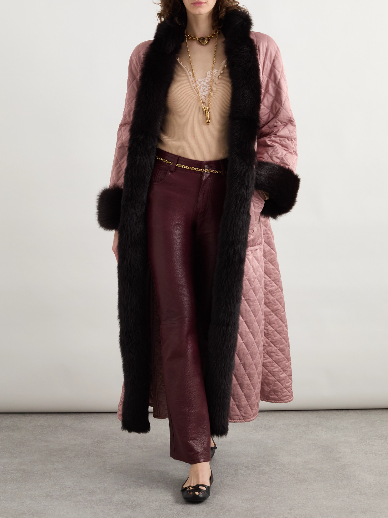 Chloé Shearling-lined Quilted Shell Coat In Pink