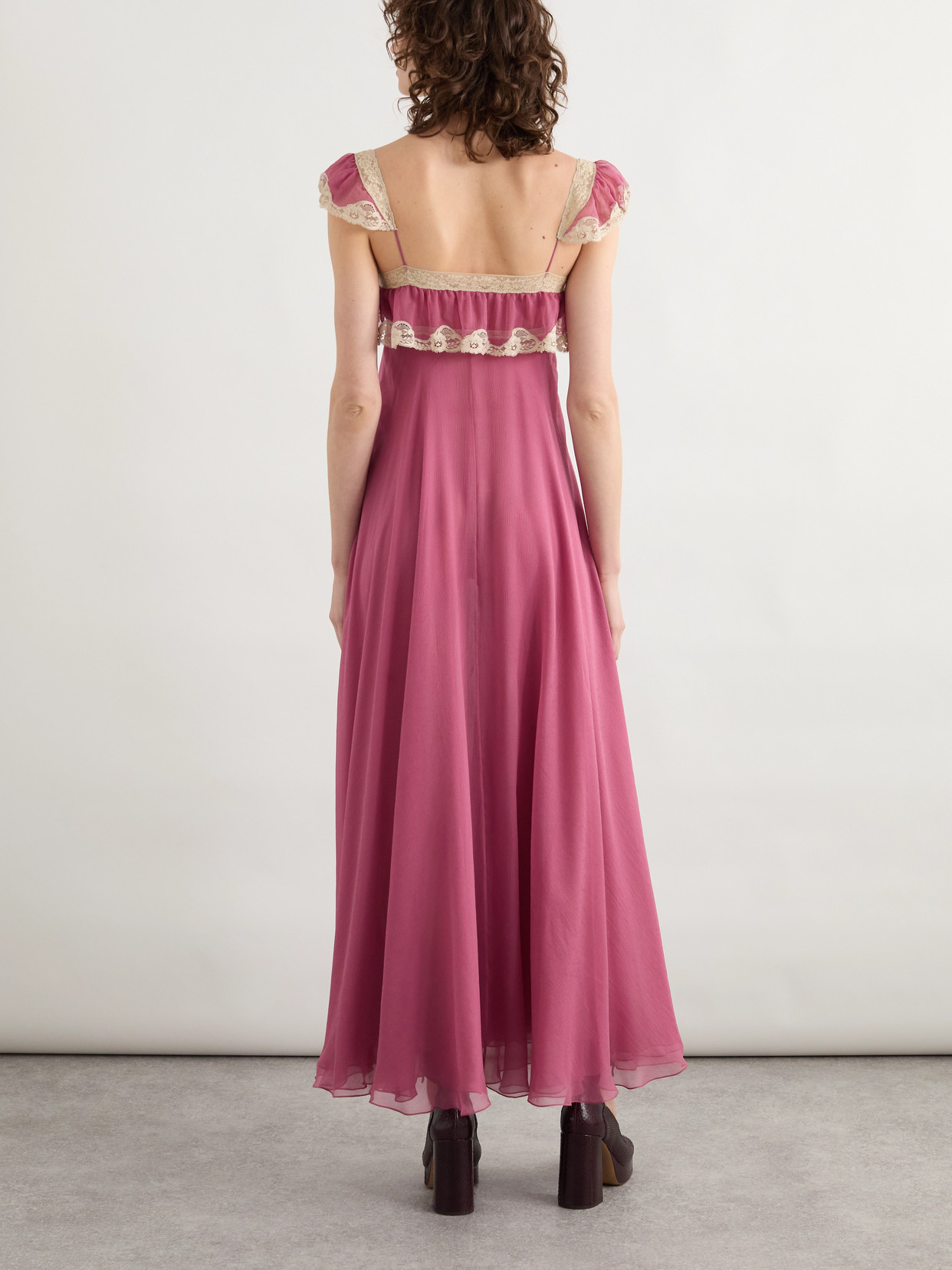 Chloé Lace-trimmed Organic Silk-crepon Maxi Dress In Pink