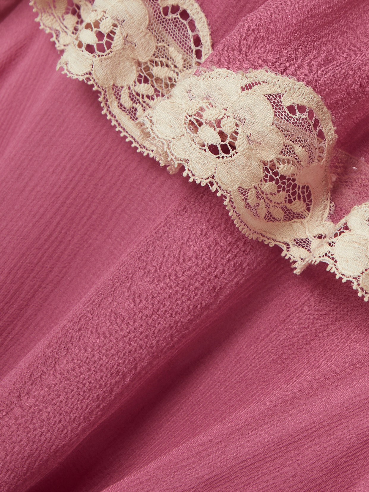 Chloé Lace-trimmed Organic Silk-crepon Maxi Dress In Pink