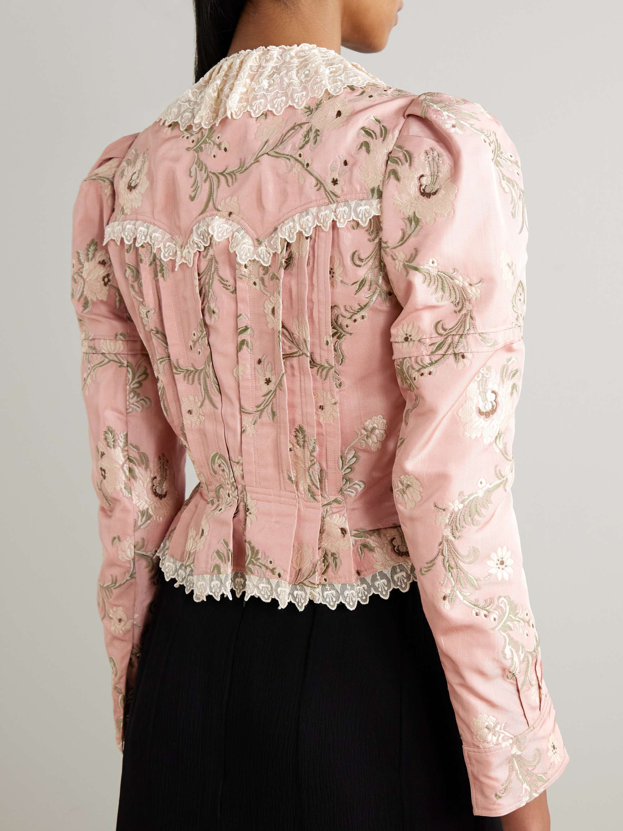 CHLOÉ 