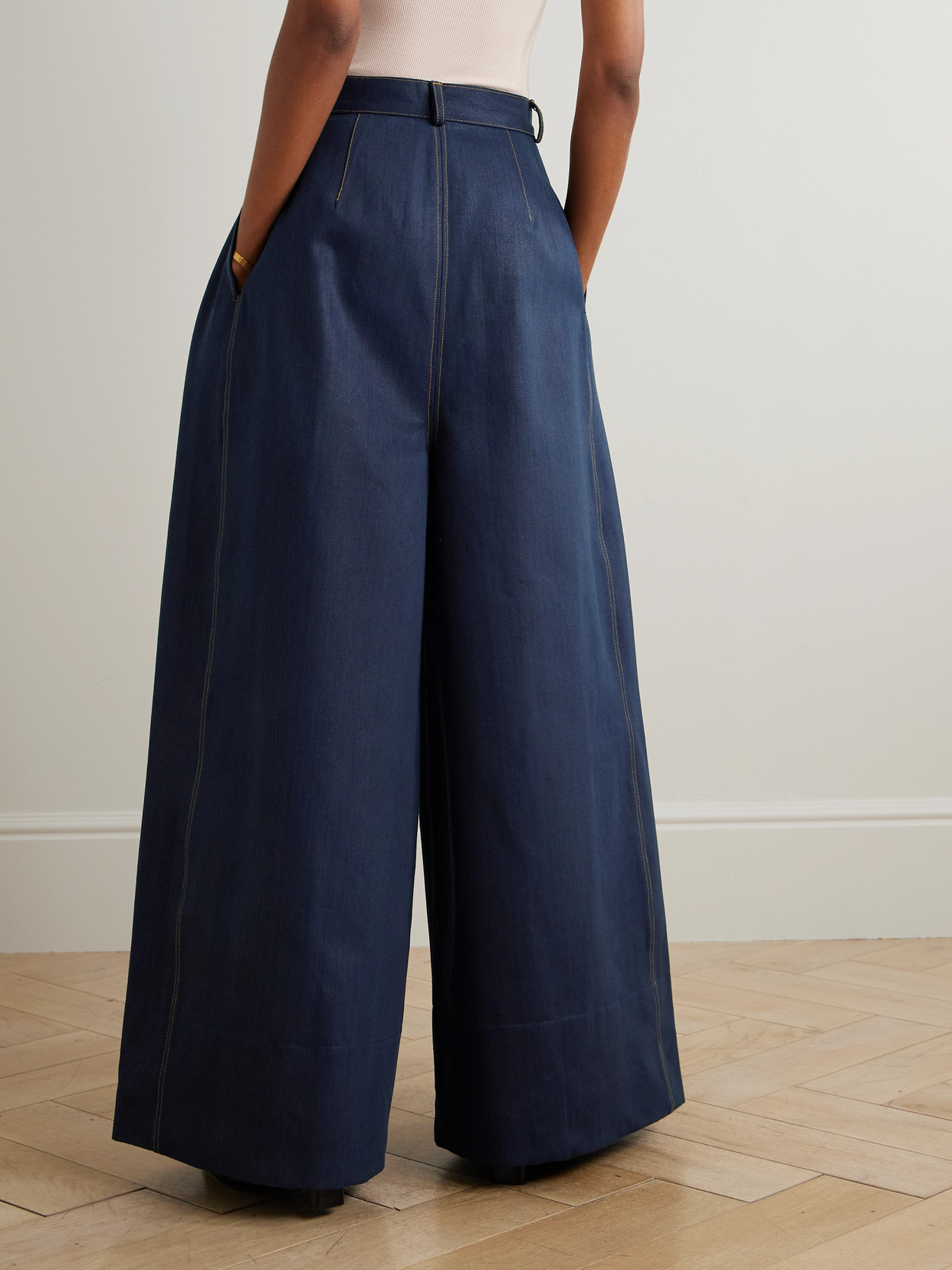 Marrakshi Life Pleated Mid-rise Wide-leg Jeans In Blue