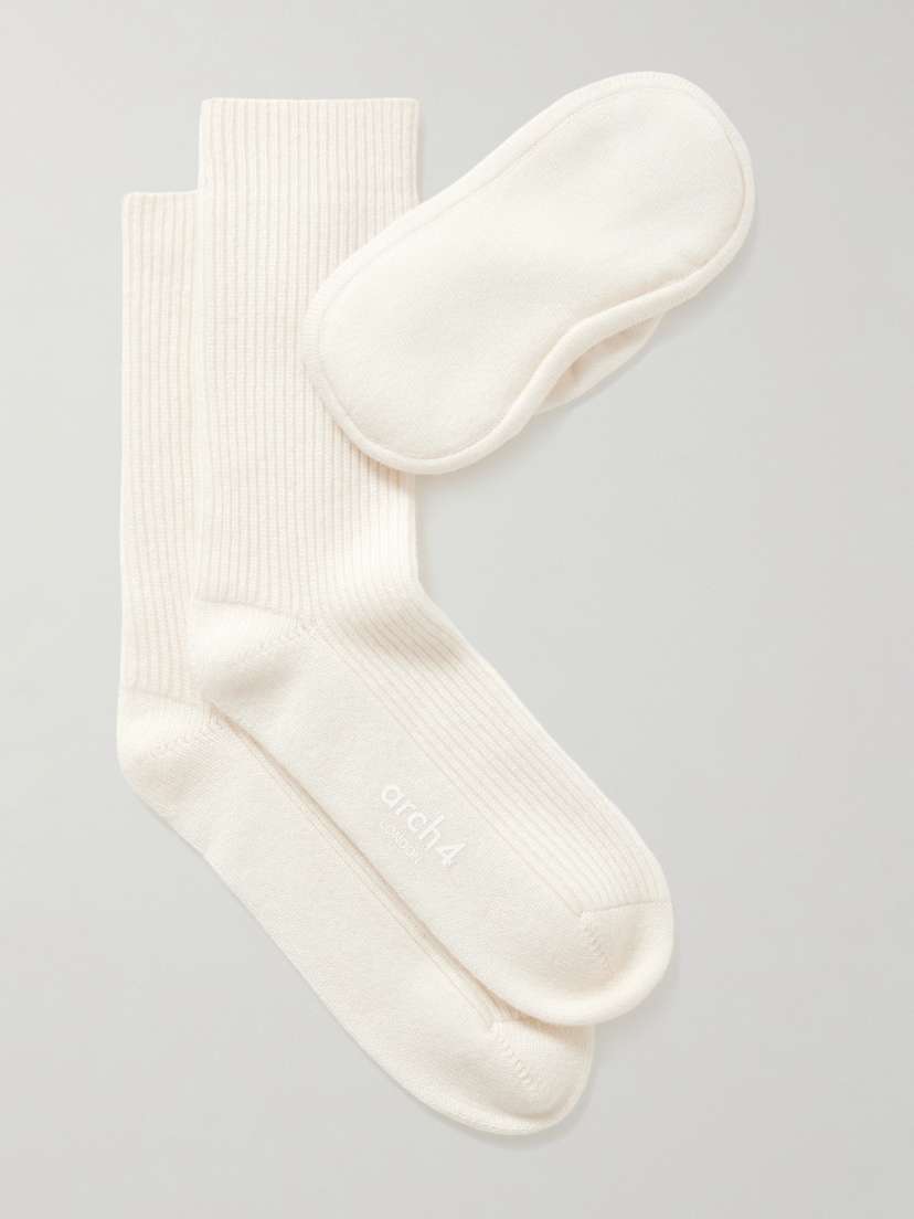 Arch4 Cashmere Travel Set