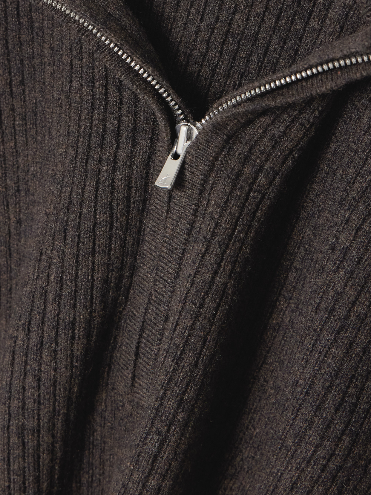 Arch4 Ella Ribbed Cashmere Half-zip Sweater And Leggings Ski Set In Brown